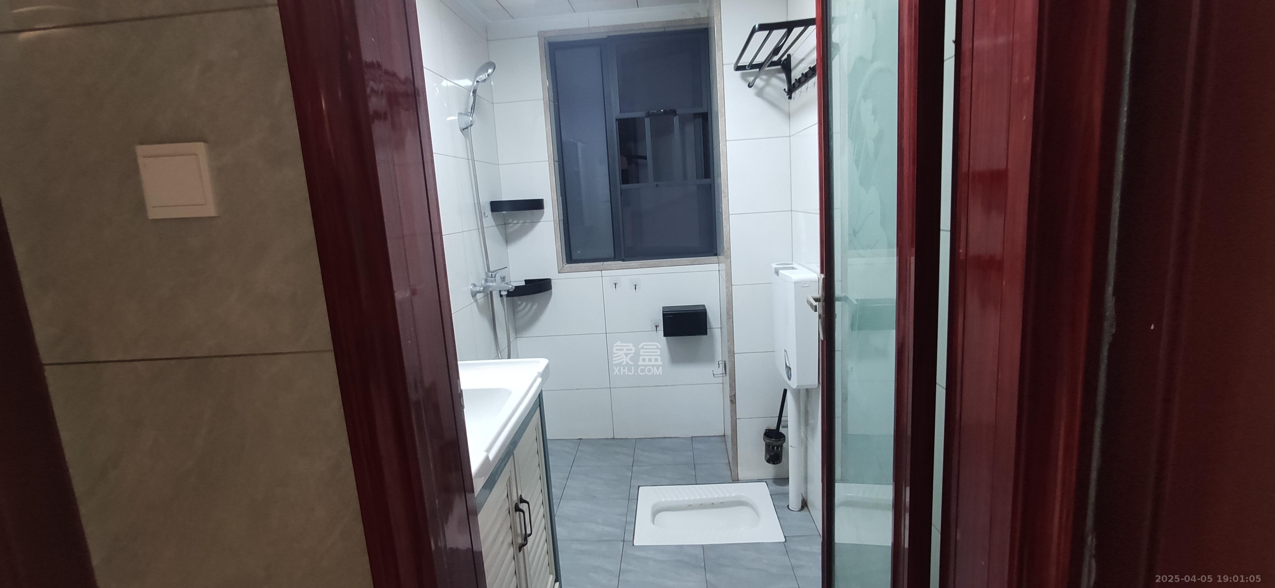 金南家园三期 2室2厅1卫 2000.0元/月 金南家园三期 2室2厅1卫 2000.0元/月室内图