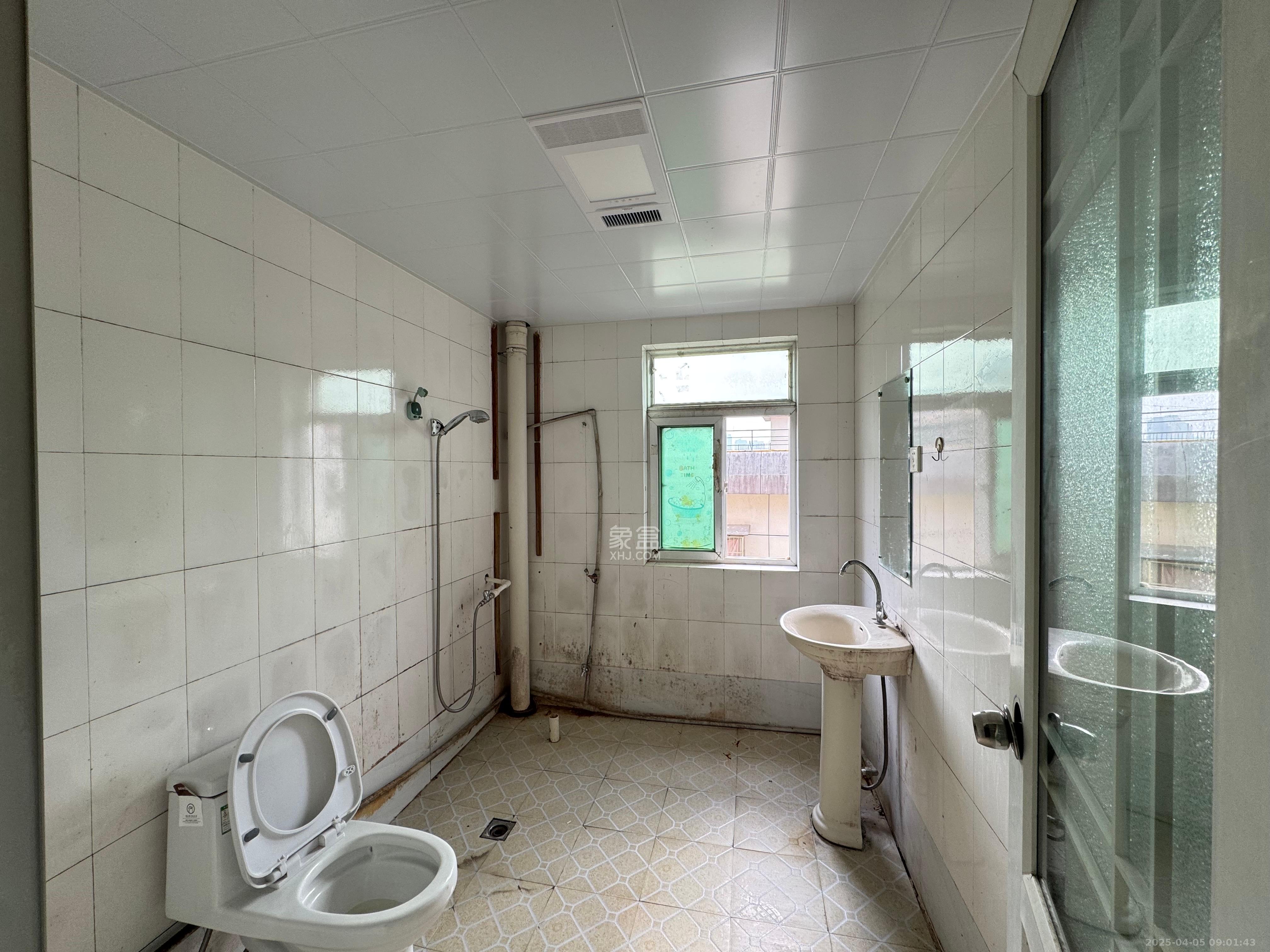 马王堆商贸城 3室2厅2卫 3000.0元/月 马王堆商贸城 3室2厅2卫 3000.0元/月室内图