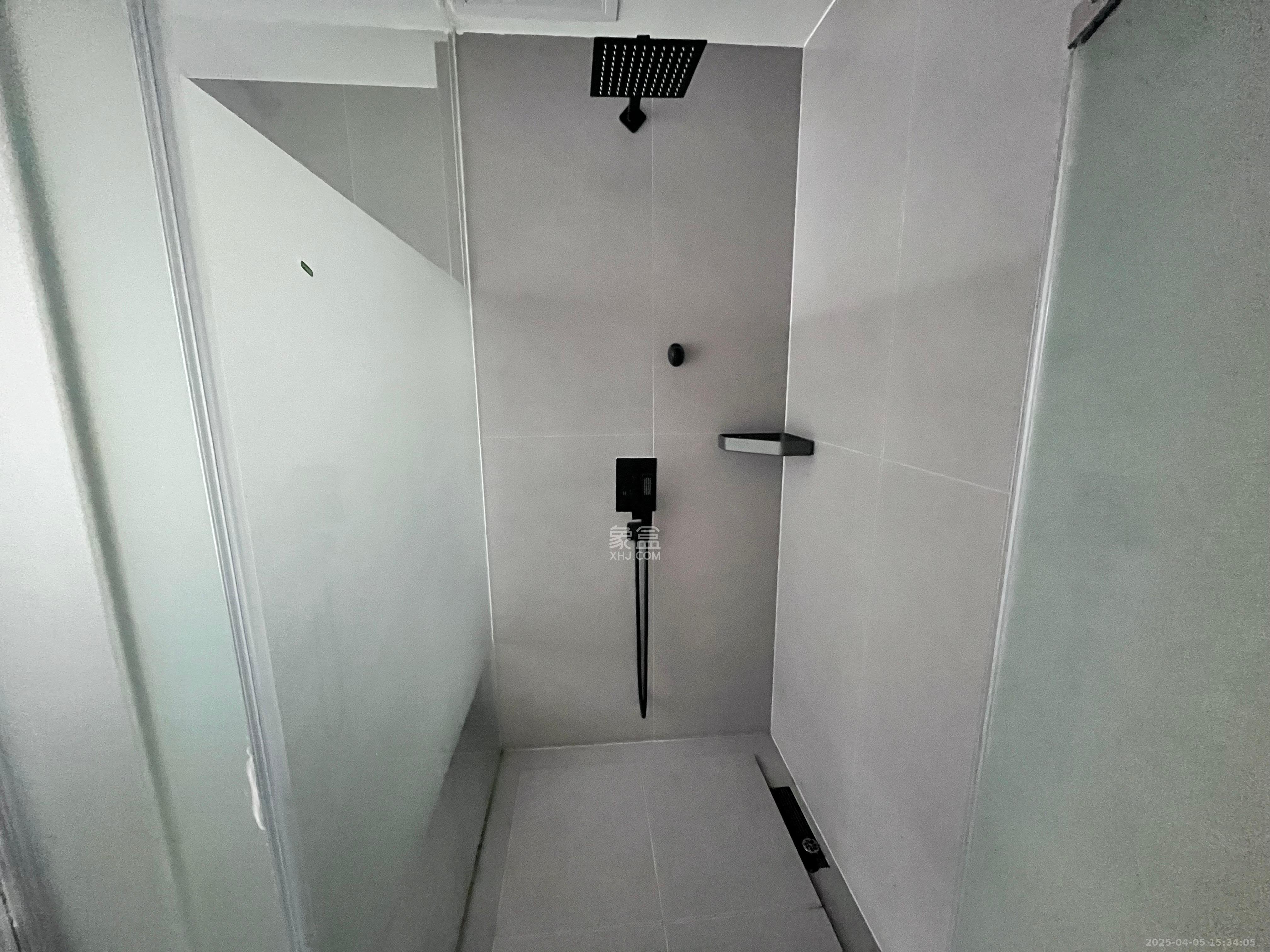 明昇壹城(明昇时代广场)三期 1室1厅1卫 1700.0元/月 明昇壹城(明昇时代广场)三期 1室1厅1卫 1700.0元/月室内图