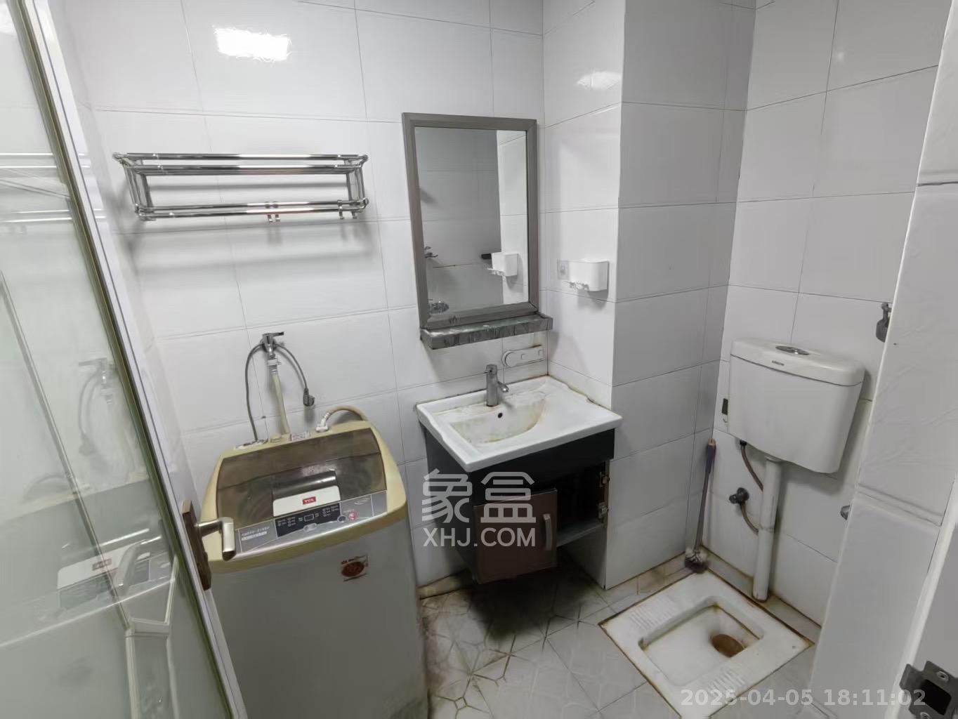 红公馆(前程丽景大厦) 1室1厅1卫 1460.0元/月 红公馆(前程丽景大厦) 1室1厅1卫 1460.0元/月室内图