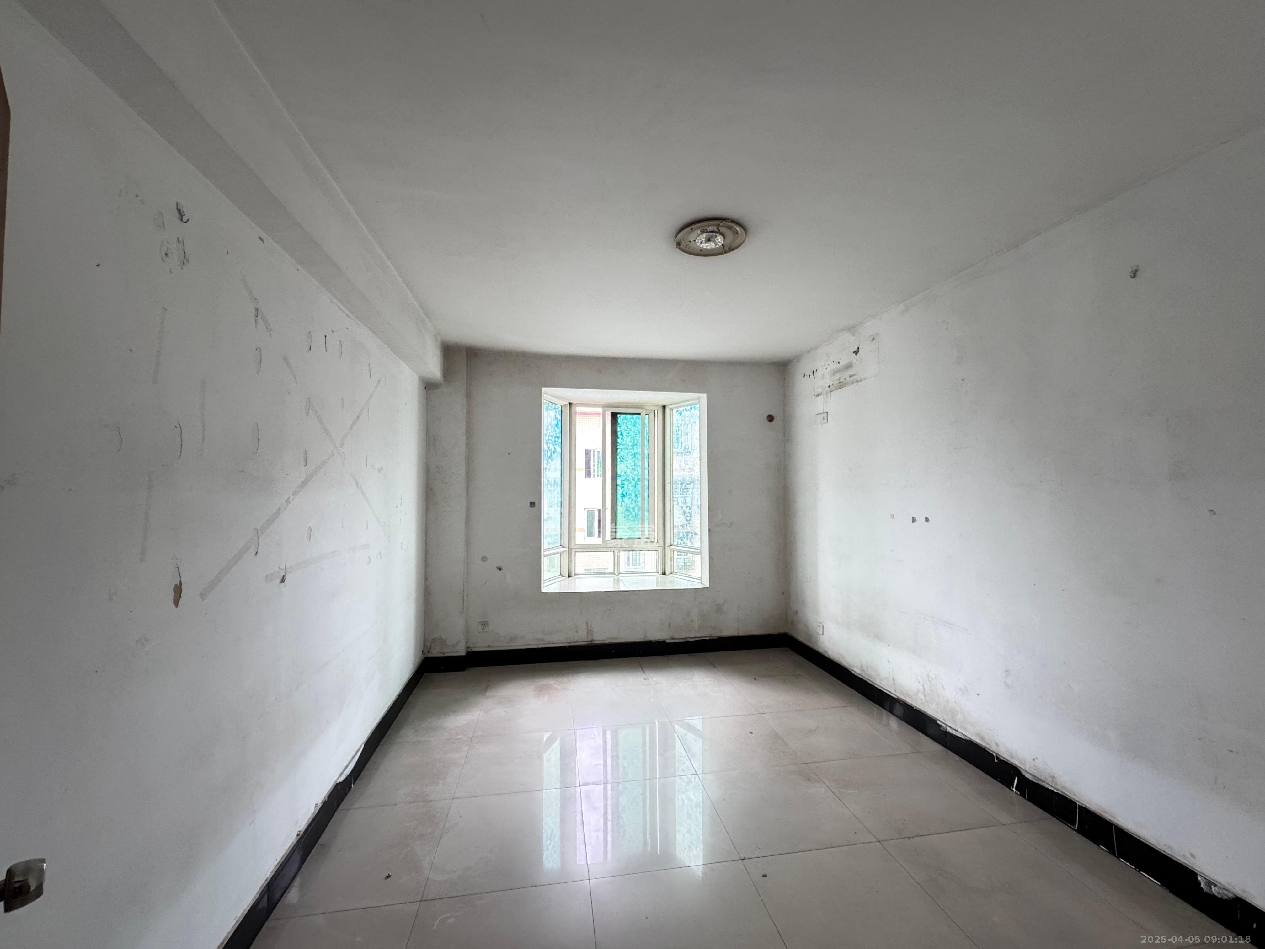 马王堆商贸城 3室2厅2卫 3000.0元/月 马王堆商贸城 3室2厅2卫 3000.0元/月室内图