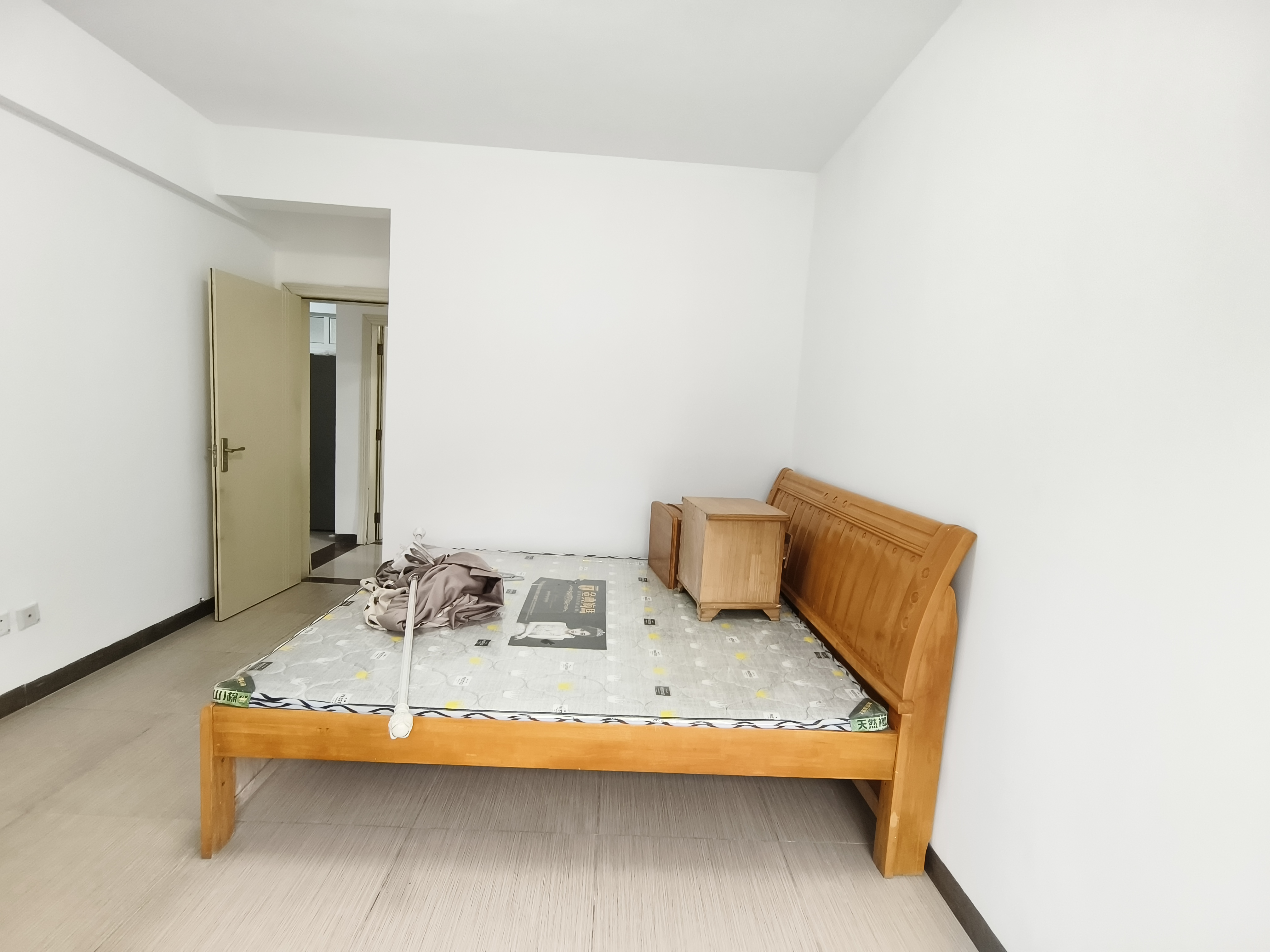 三叶铭豪  2室1厅1卫    125.0万 三叶铭豪  2室1厅1卫    125.0万室内图