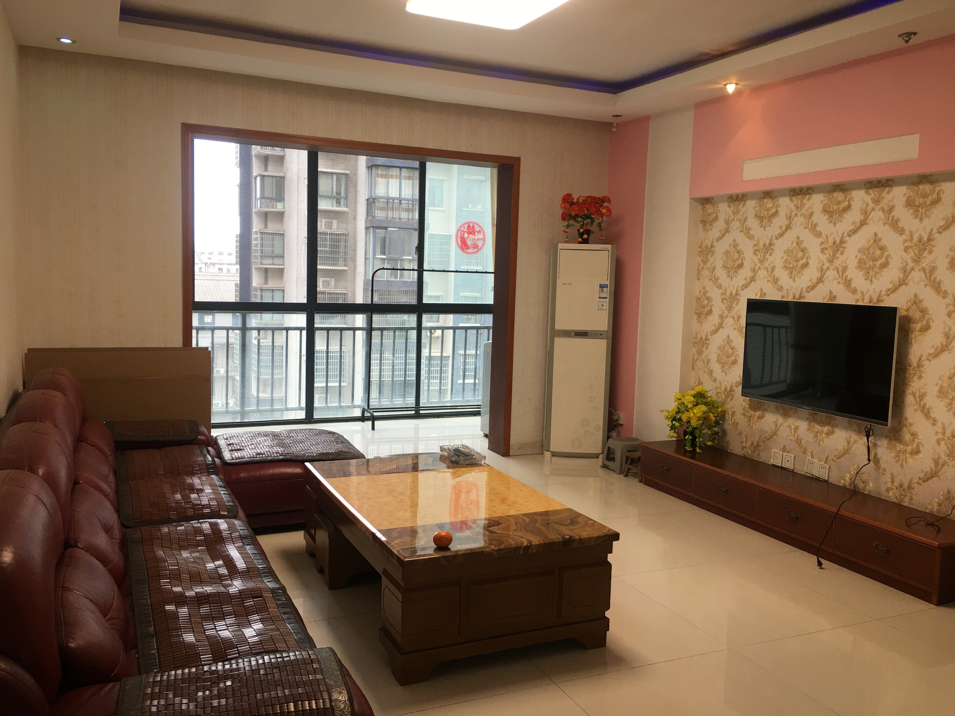 世纪嘉苑 3室2厅2卫 1800.0元/月 世纪嘉苑 3室2厅2卫 1800.0元/月室内图