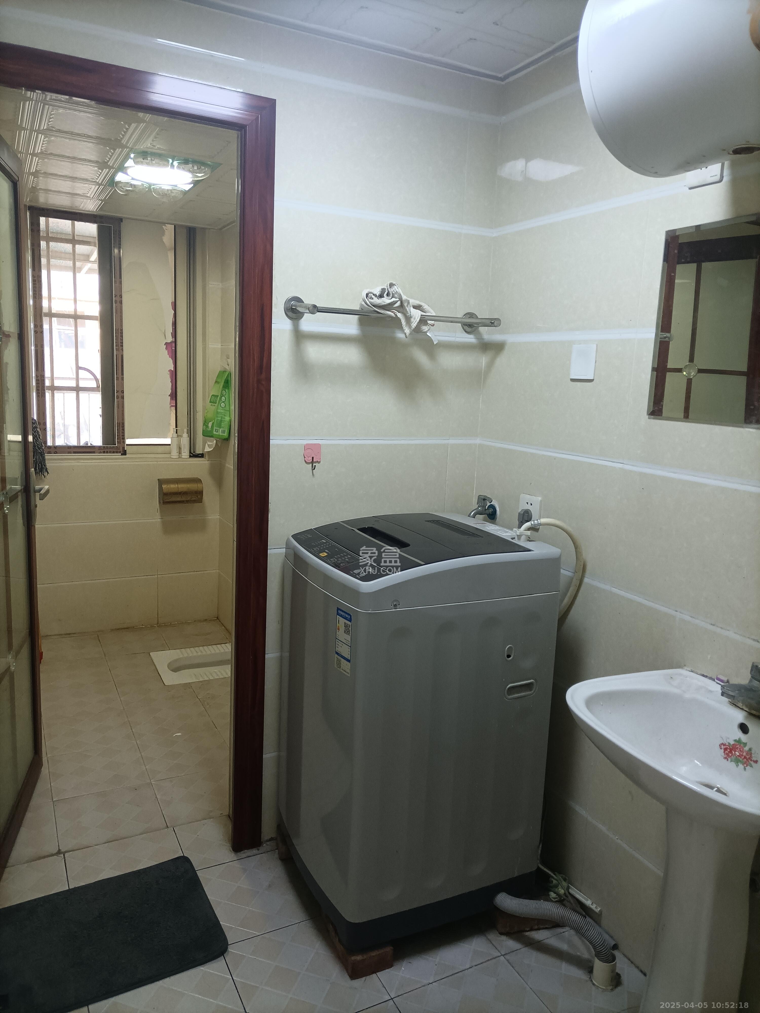 榔梨综合市场  3室2厅2卫    1500.0元/月 榔梨综合市场  3室2厅2卫    1500.0元/月室内图