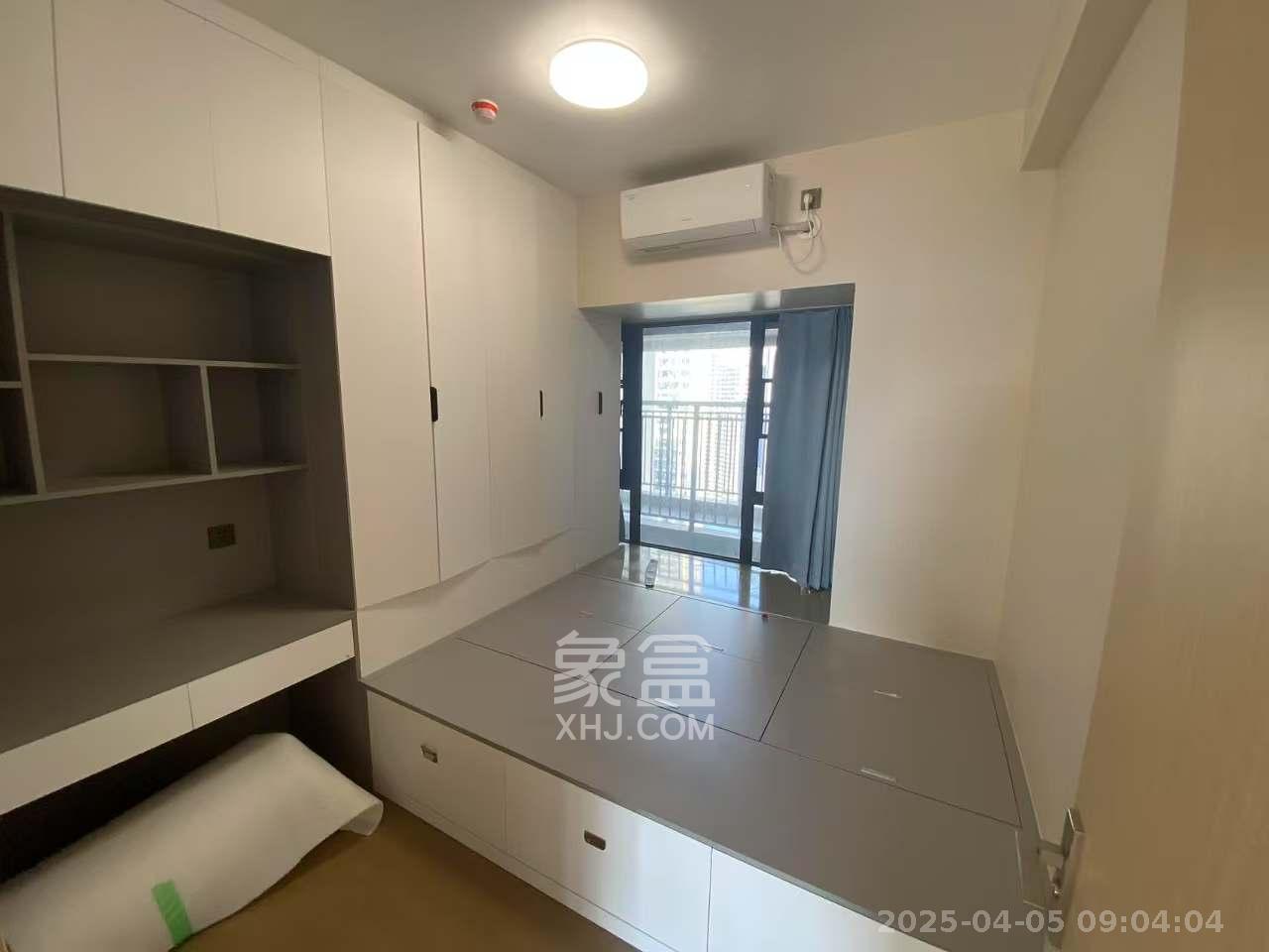 时代梅溪领峰  3室2厅2卫   3300.00元/月室内图