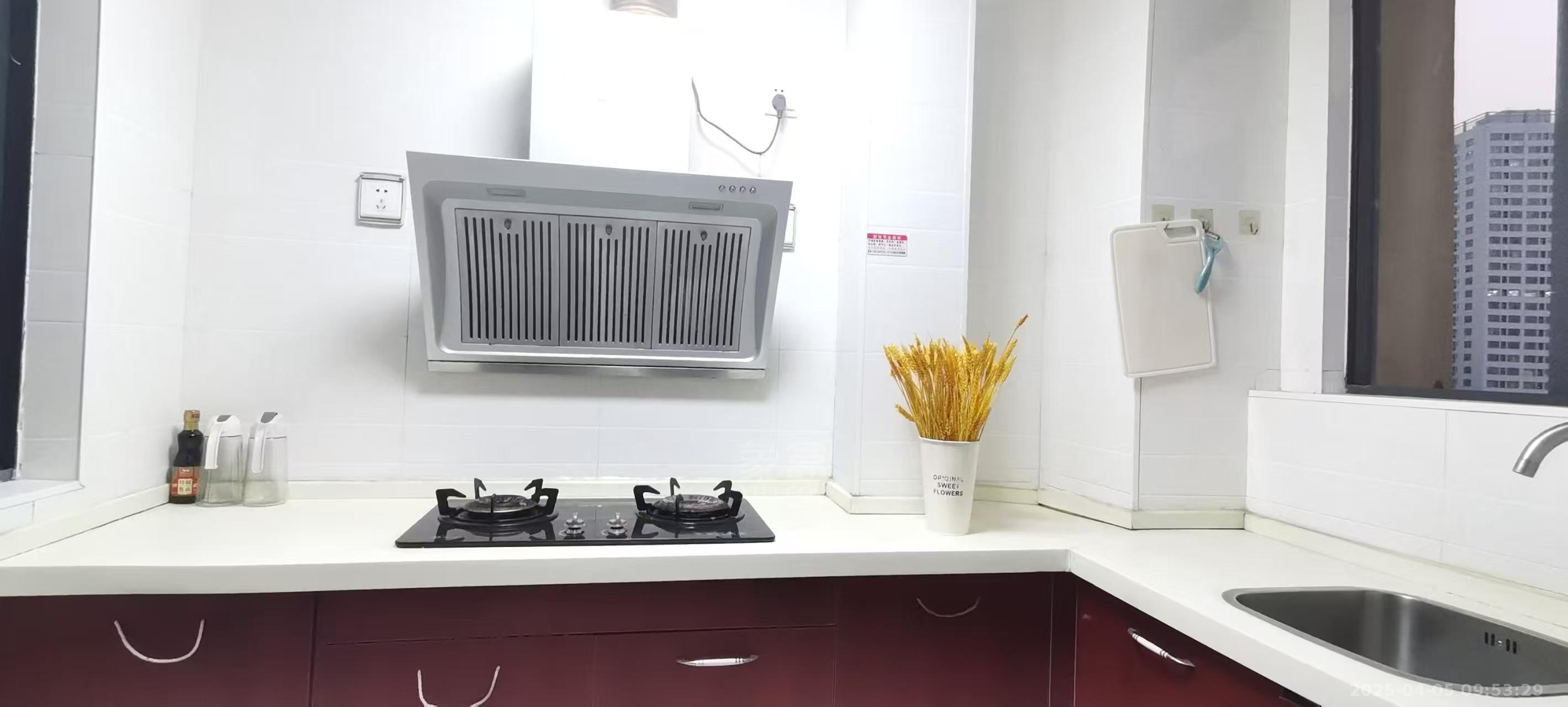 汉华国际 1室1厅1卫 1500.0元/月 汉华国际 1室1厅1卫 1500.0元/月室内图