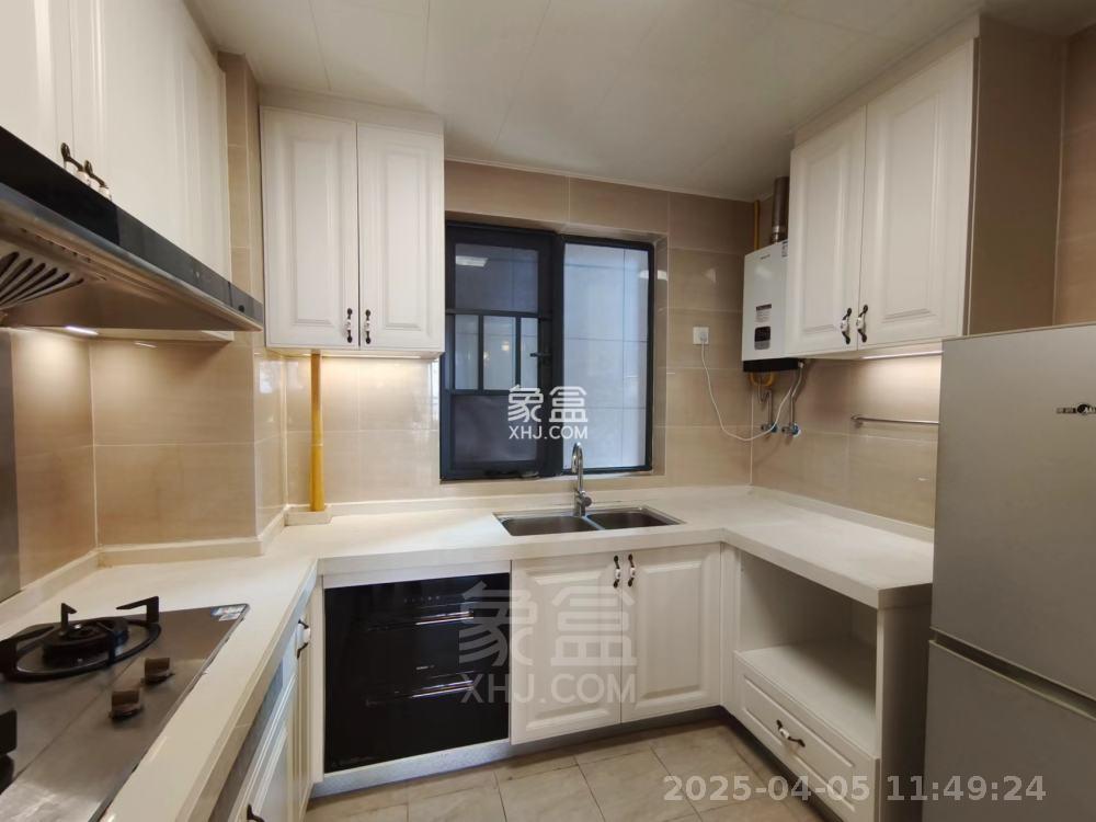 恒大华府 3室2厅1卫 1600.0元/月 恒大华府 3室2厅1卫 1600.0元/月室内图