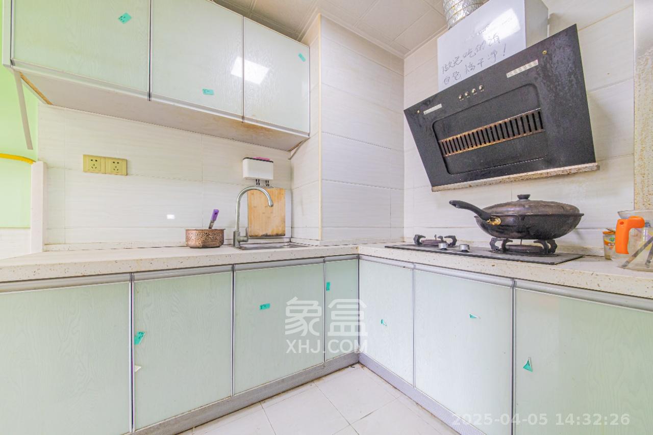 中建芙蓉嘉苑  2室1厅1卫   1500.00元/月室内图