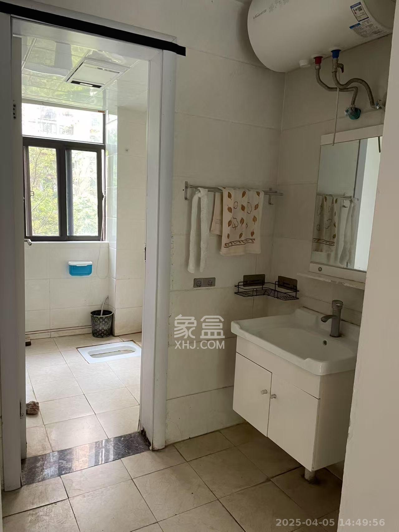 德润小区(丰升德润小区)  1室0厅0卫    2400.0元/月 德润小区(丰升德润小区)  1室0厅0卫    2400.0元/月室内图