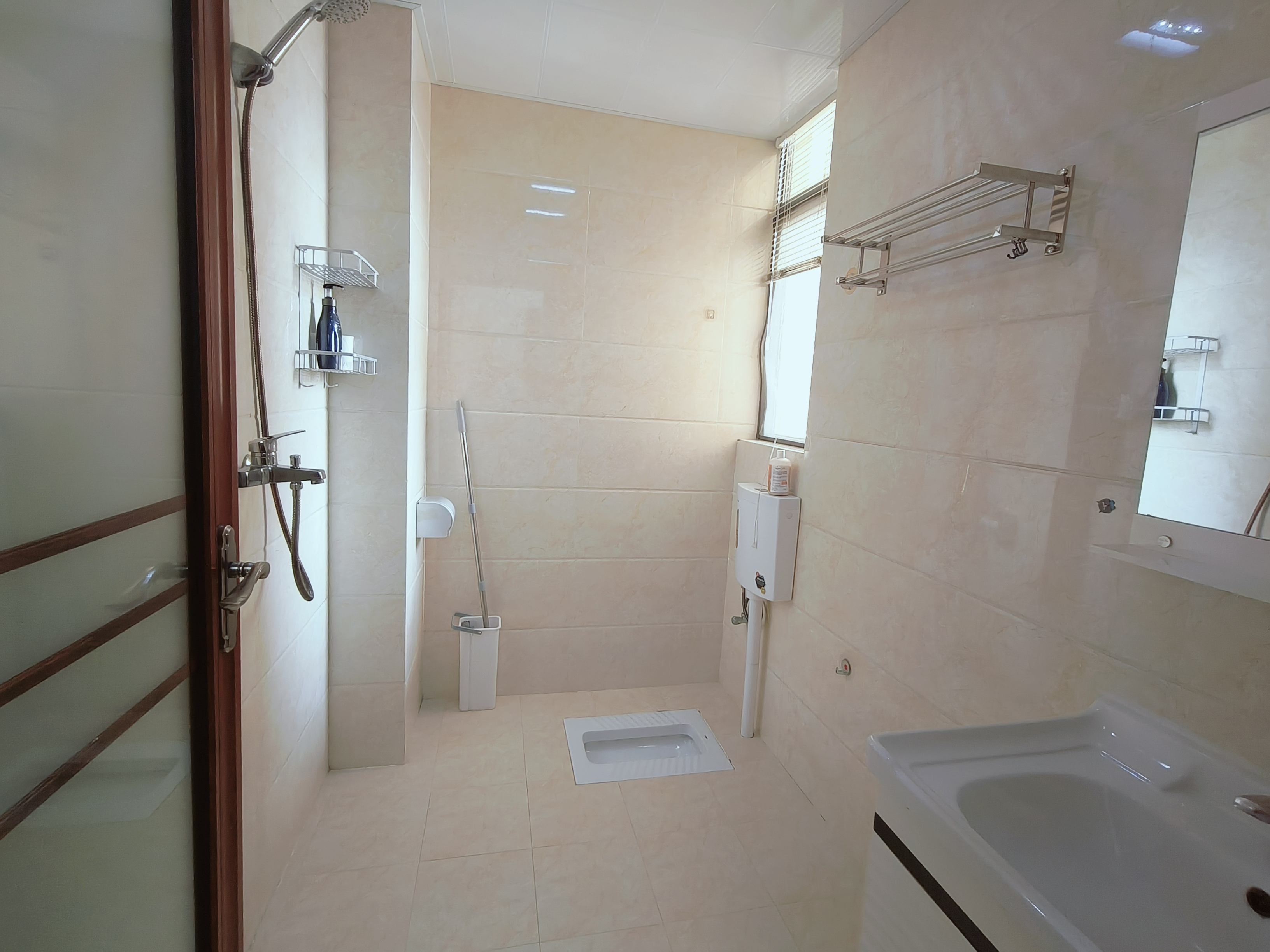 天门壹号 3室2厅2卫 2000.00元/月 天门壹号 3室2厅2卫 2000.00元/月室内图