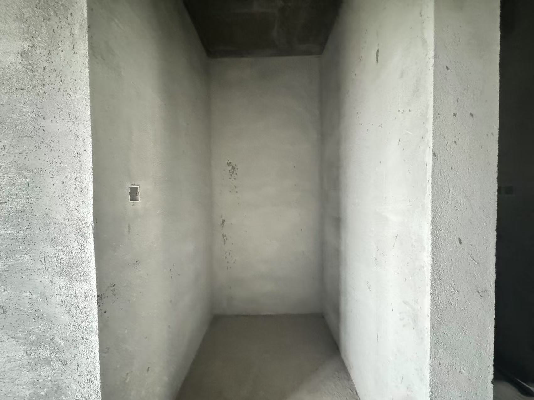 中建和城壹品  3室2厅2卫   75.00万客厅