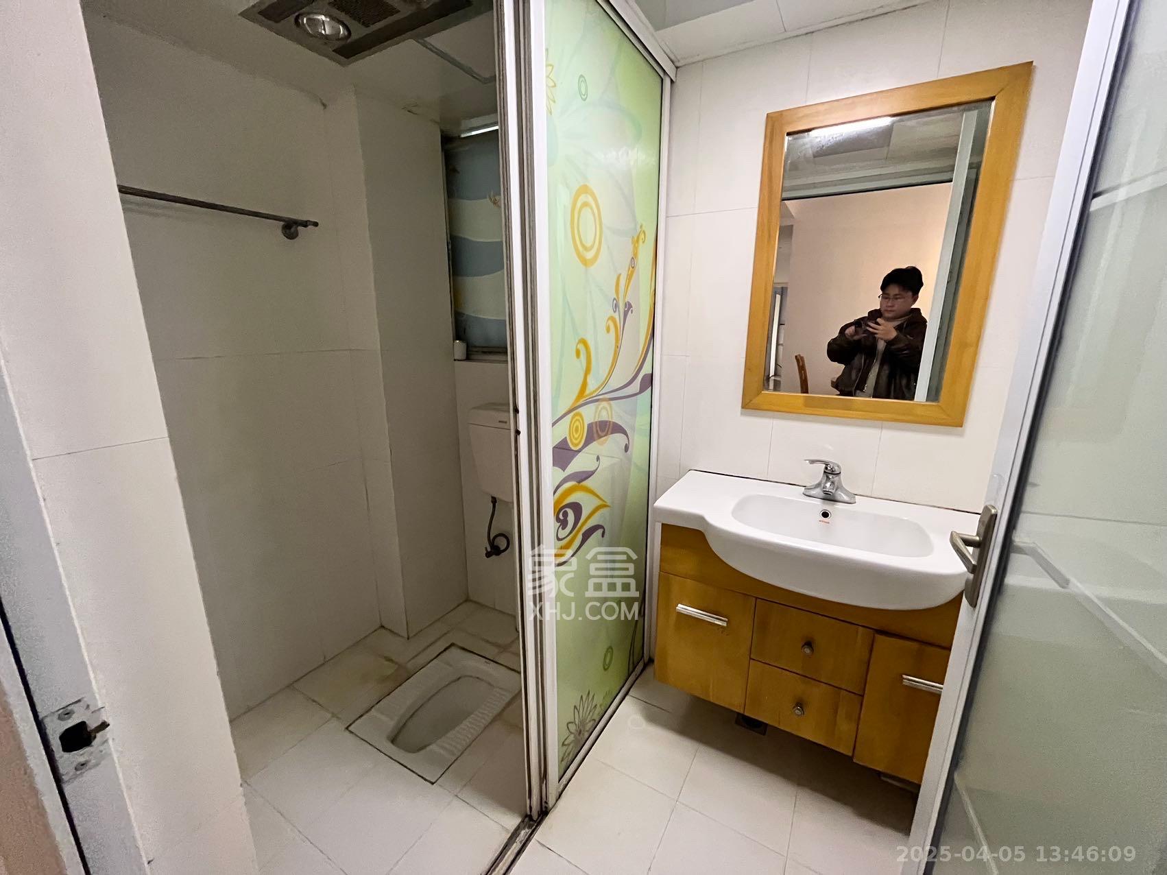 顺天黄金海岸  4室2厅2卫    3200.0元/月 顺天黄金海岸  4室2厅2卫    3200.0元/月室内图