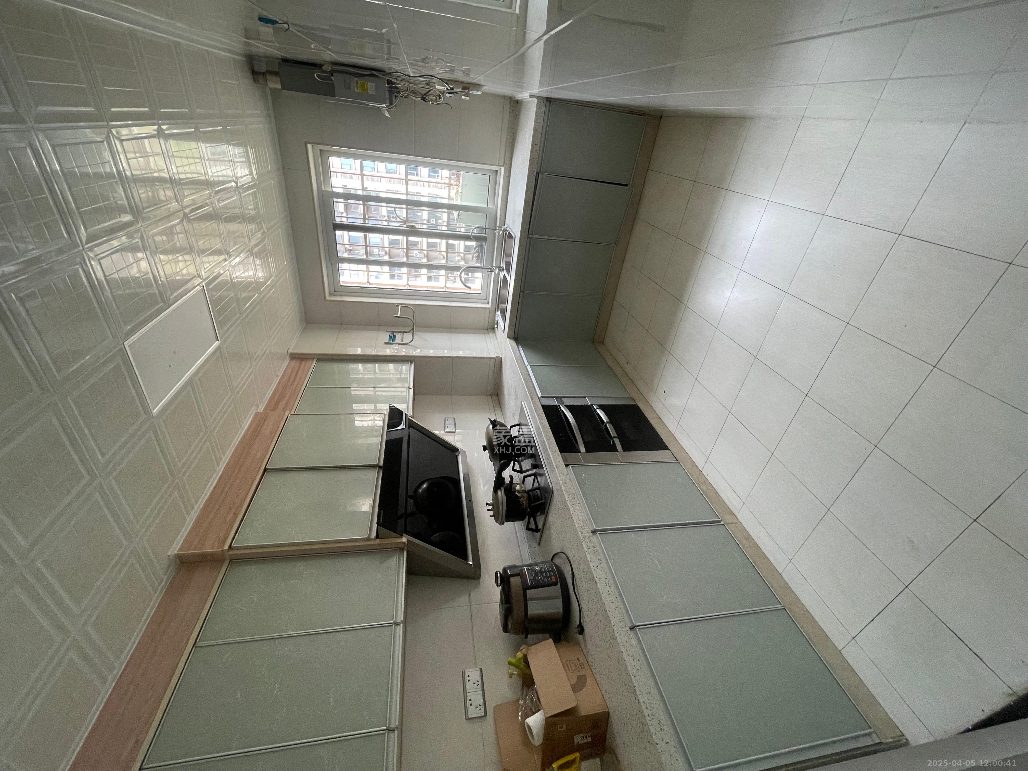 山水湾  4室2厅2卫   2300.00元/月室内图