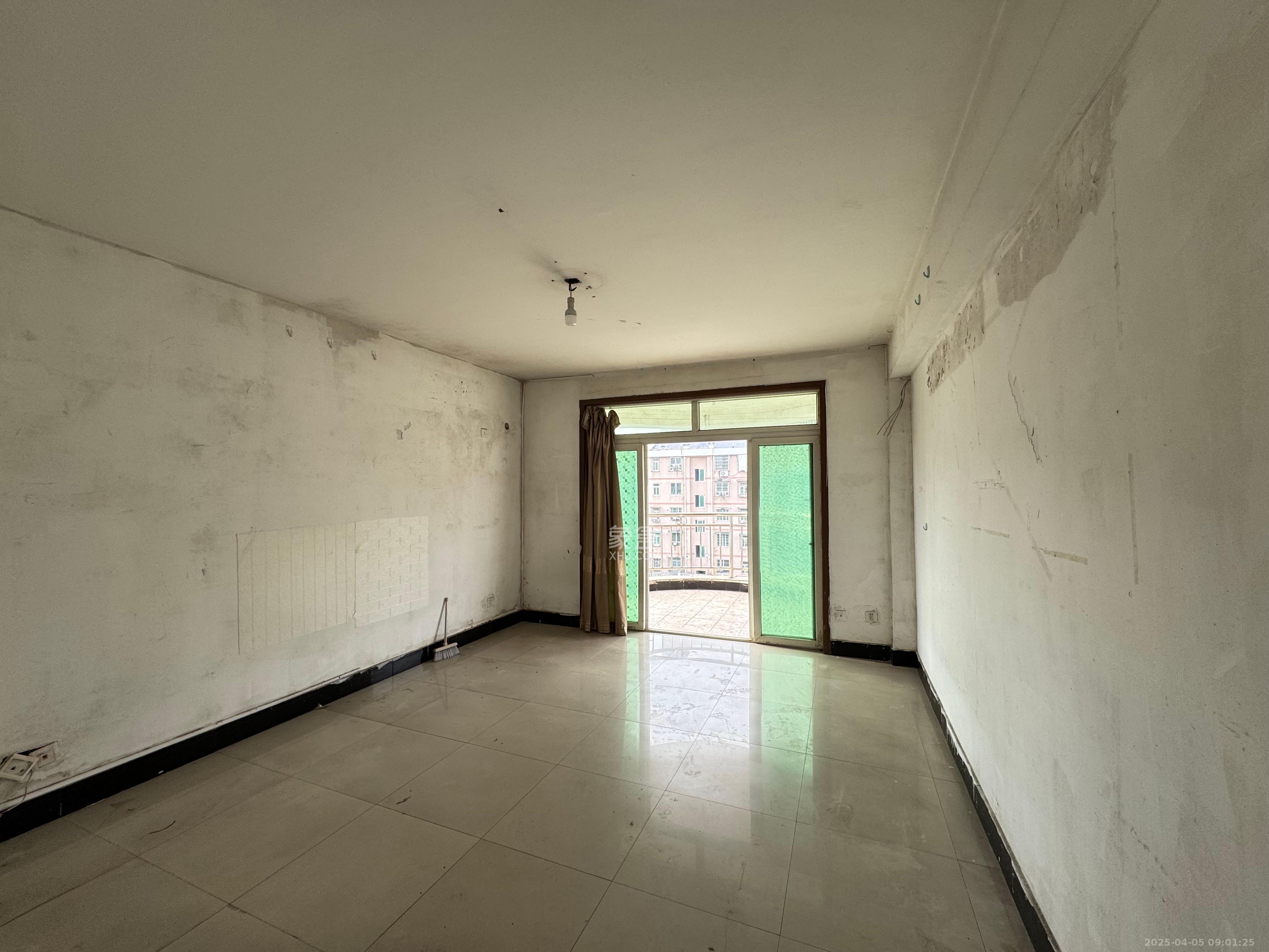 马王堆商贸城 3室2厅2卫 3000.0元/月 马王堆商贸城 3室2厅2卫 3000.0元/月室内图