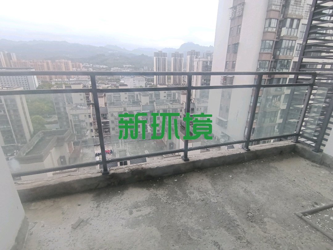 锦绣边城  2室2厅1卫   38.80万客厅