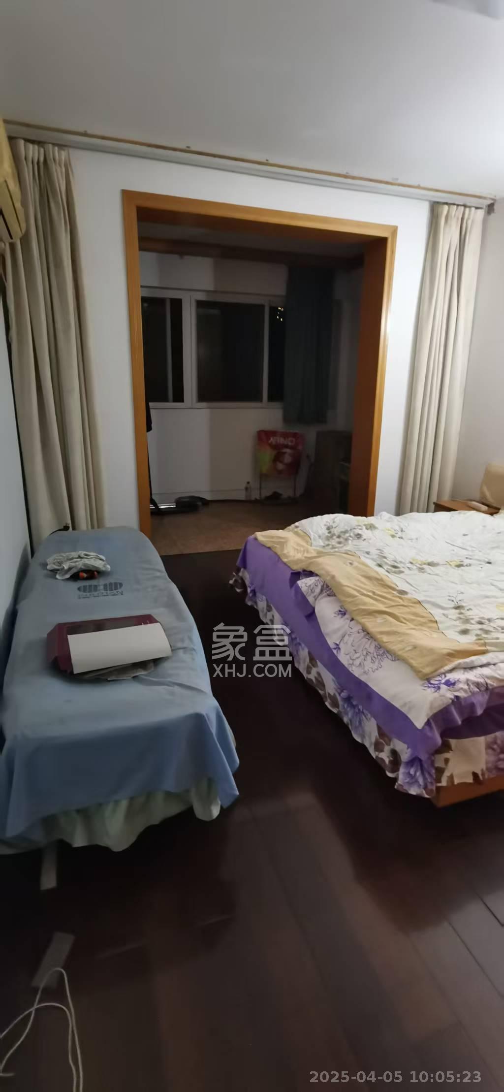 广厦新苑 3室2厅2卫 2800.0元/月 广厦新苑 3室2厅2卫 2800.0元/月室内图