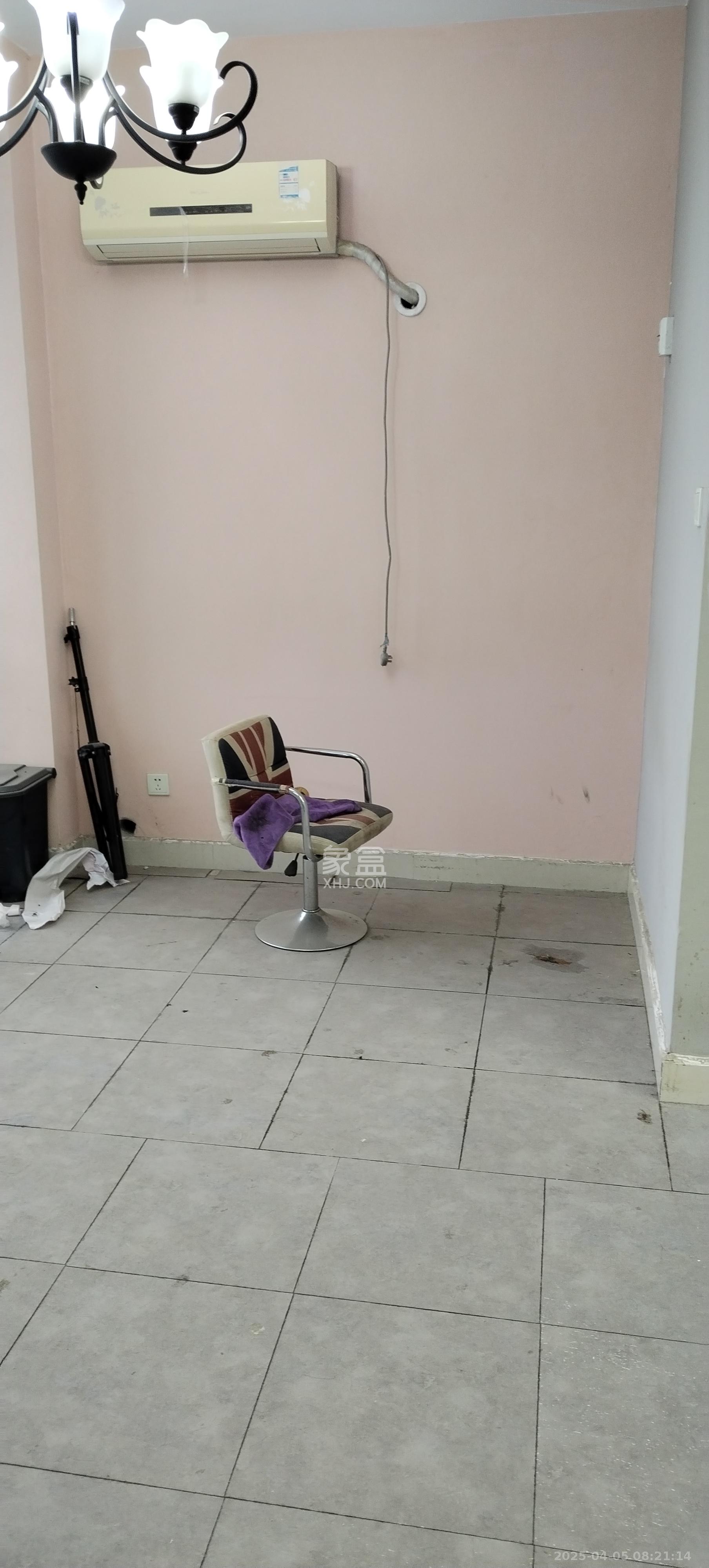 红星国际星城 2室1厅1卫 1800.0元/月 红星国际星城 2室1厅1卫 1800.0元/月室内图