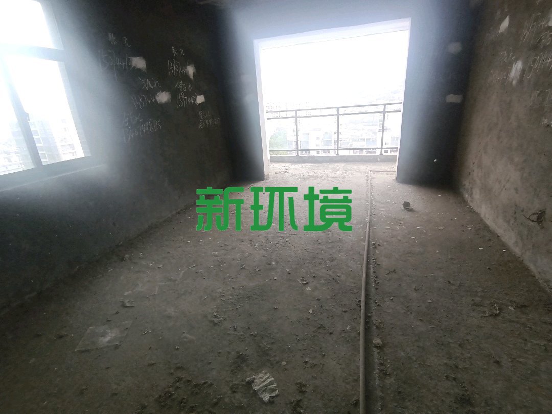 锦绣边城  2室2厅1卫   38.80万客厅