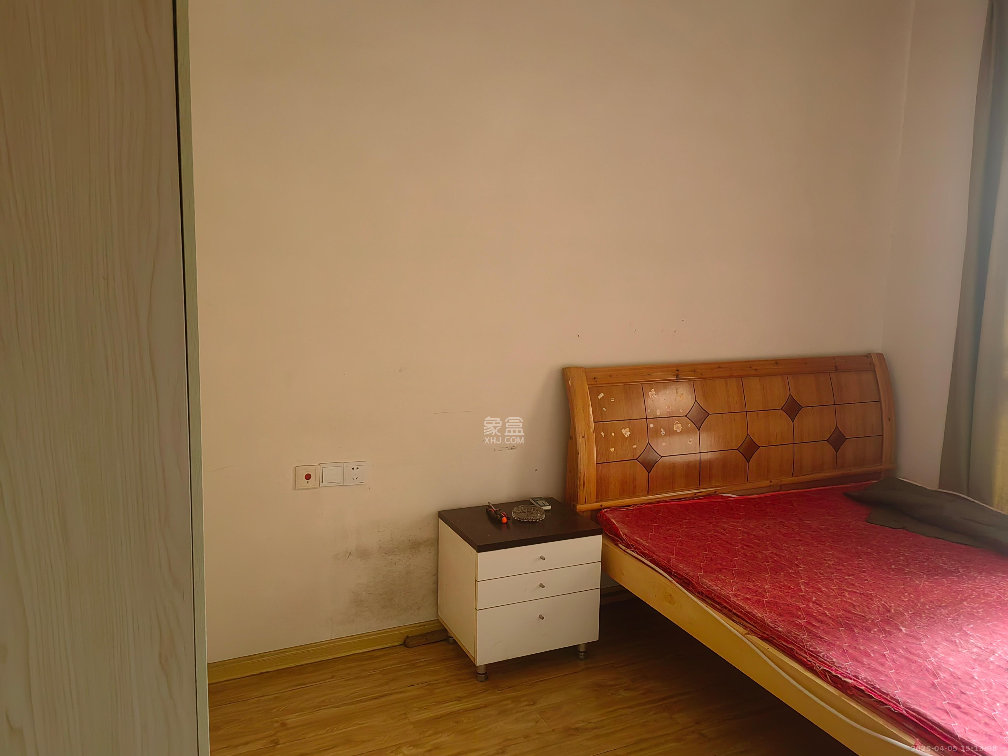 COCO蜜城  3室2厅1卫    2500.0元/月 COCO蜜城  3室2厅1卫    2500.0元/月室内图