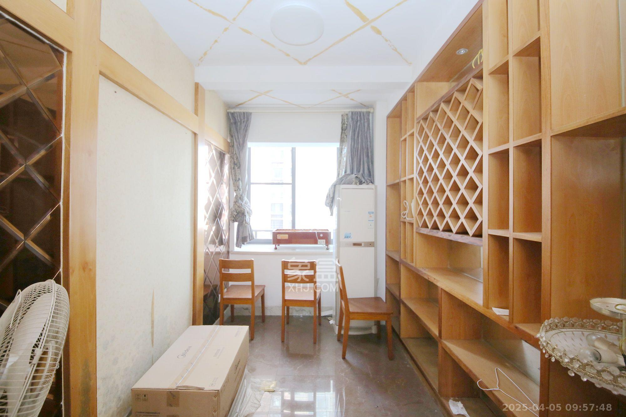 万象新天  2室2厅1卫   2600.00元/月室内图