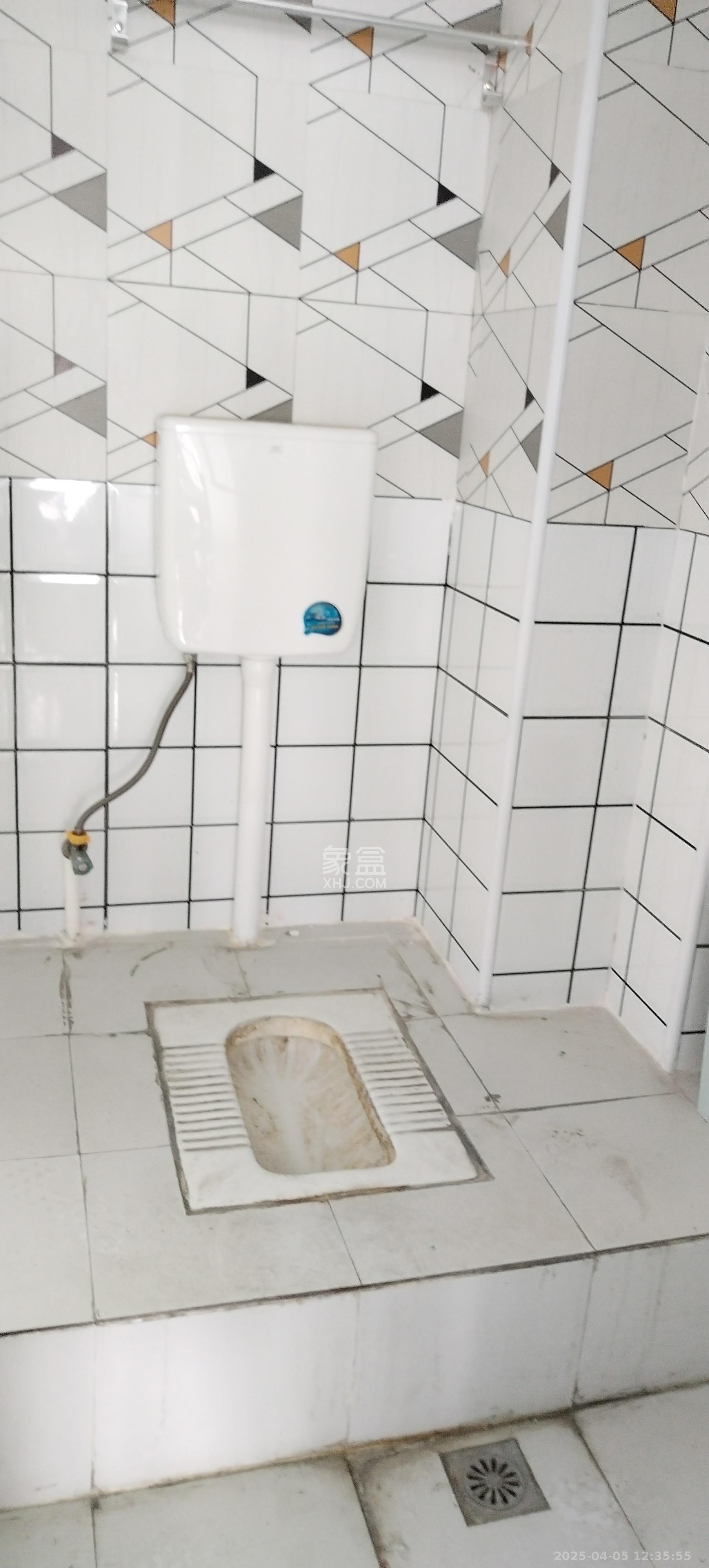 德思勤城市广场(宝格丽公寓)  1室1厅1卫    6000.0元/月 德思勤城市广场(宝格丽公寓)  1室1厅1卫    6000.0元/月室内图