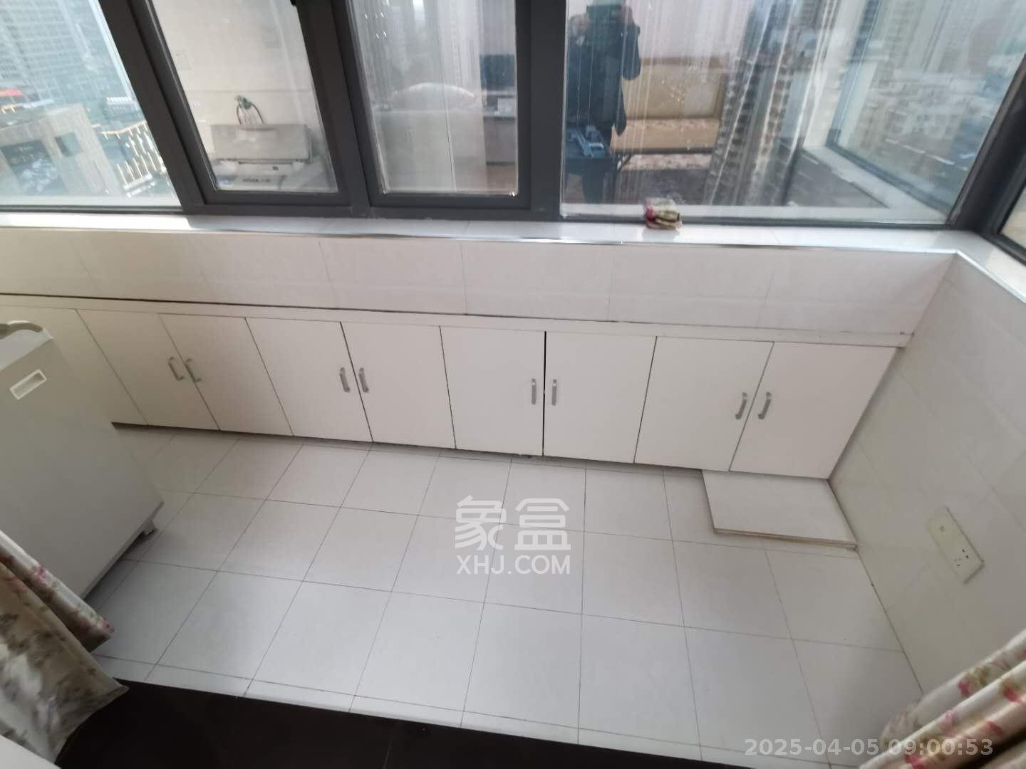 万博汇  2室2厅1卫   2500.00元/月室内图