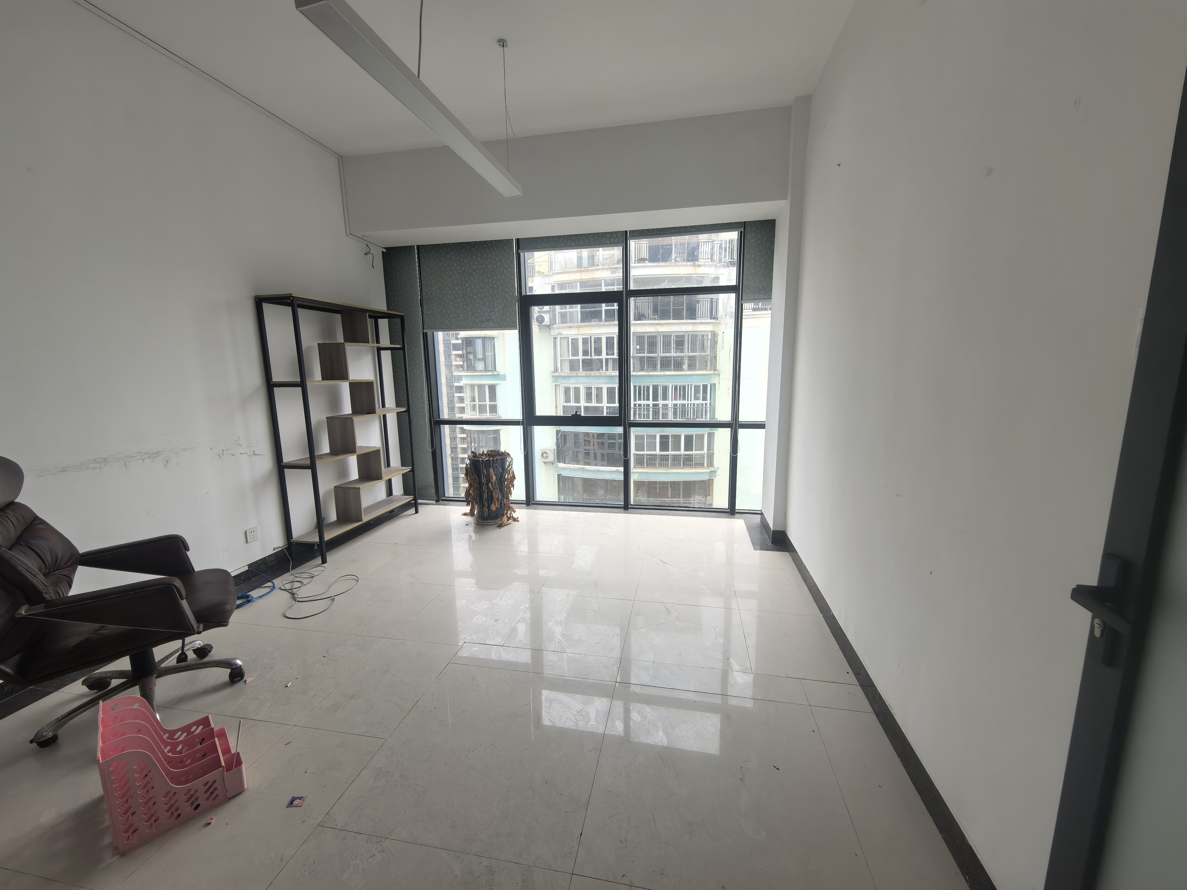 紫荆信息公寓 5室2厅1卫 20000.0元/月 紫荆信息公寓 5室2厅1卫 20000.0元/月室内图