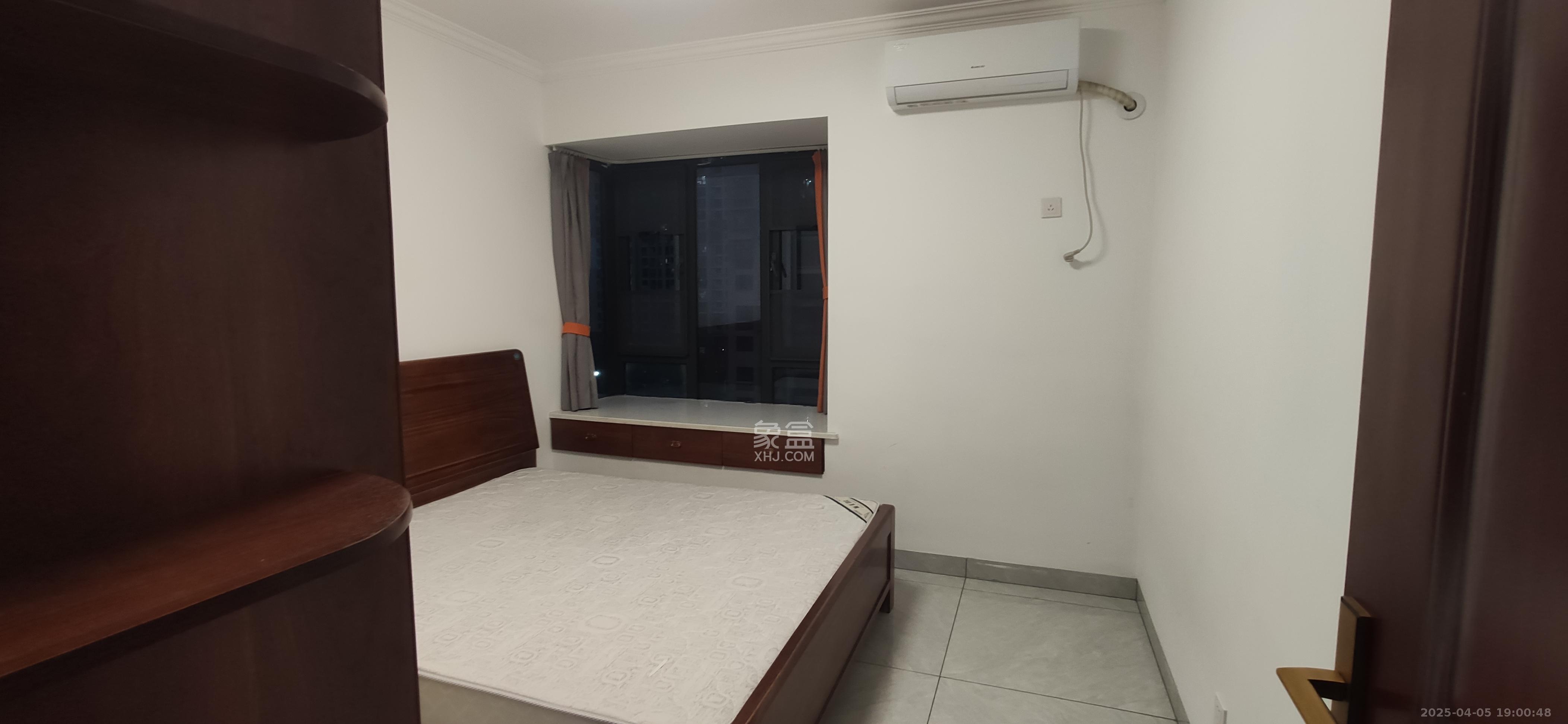 金南家园三期 2室2厅1卫 2000.0元/月 金南家园三期 2室2厅1卫 2000.0元/月室内图