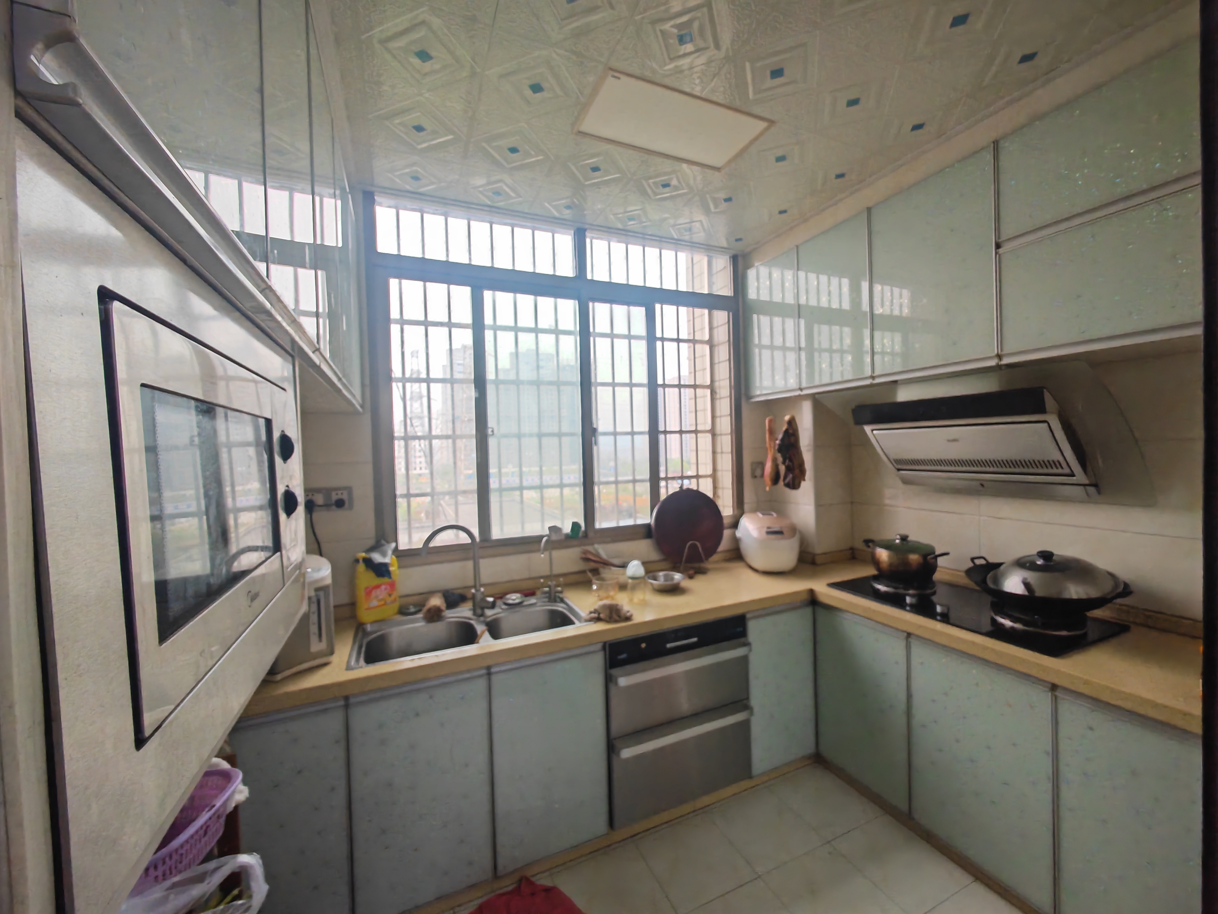 双星嘉园 3室2厅2卫 66.8万 双星嘉园 3室2厅2卫 66.8万客厅