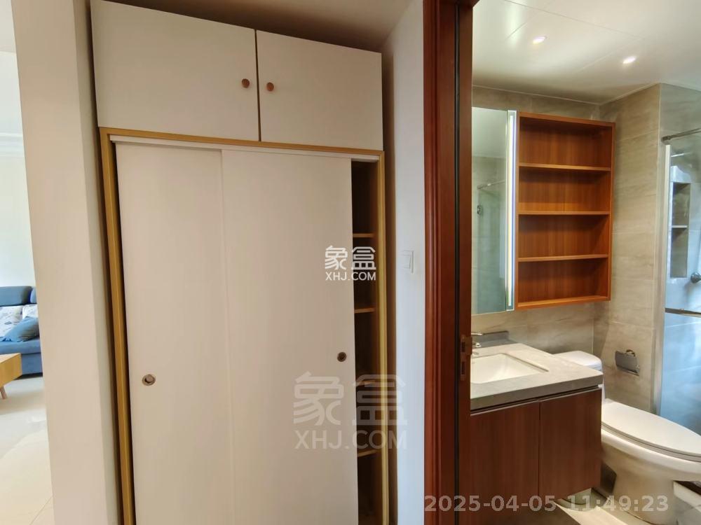 恒大华府 3室2厅1卫 1600.0元/月 恒大华府 3室2厅1卫 1600.0元/月室内图