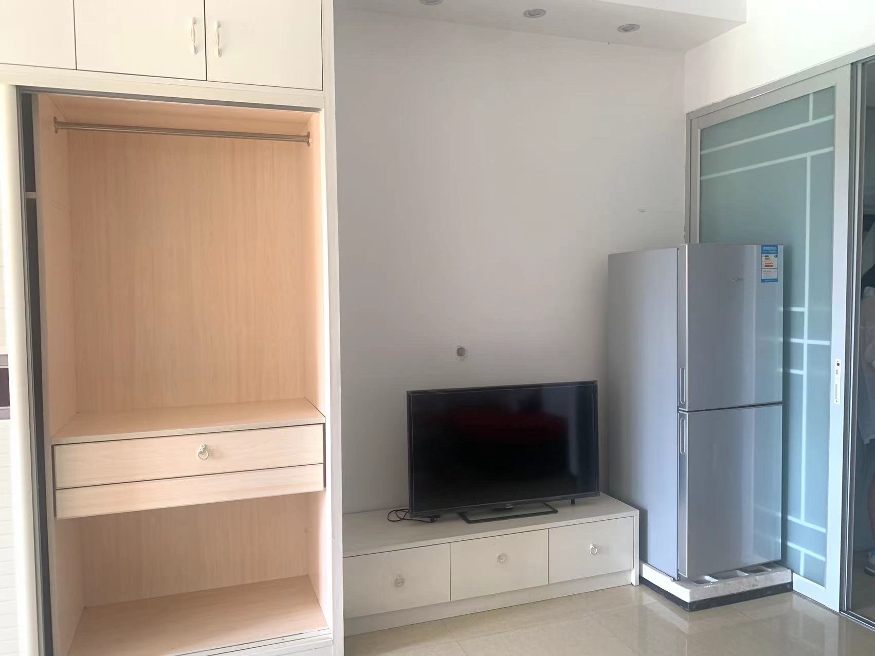 天酬尚都  1室1厅1卫    1200.0元/月 天酬尚都  1室1厅1卫    1200.0元/月室内图