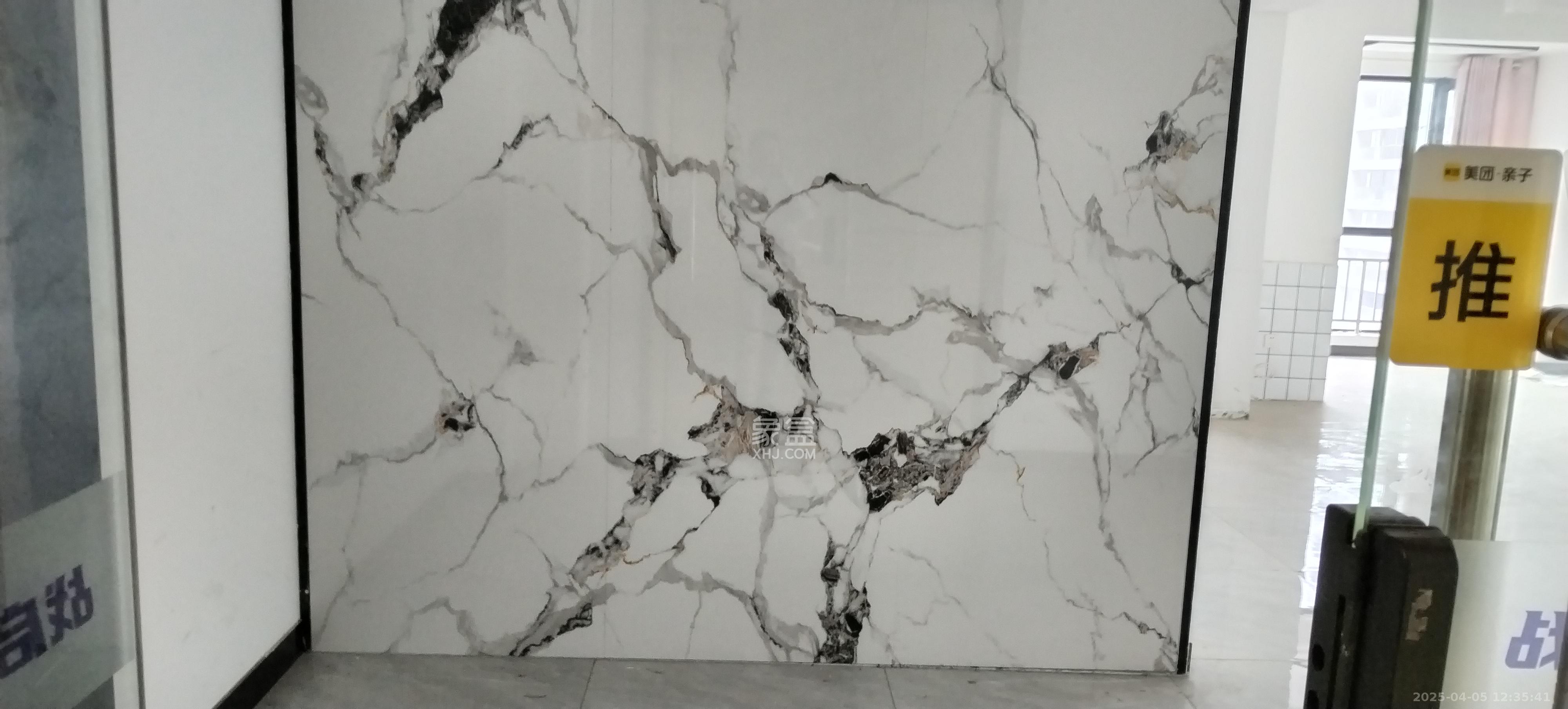 德思勤城市广场(宝格丽公寓)  1室1厅1卫    6000.0元/月 德思勤城市广场(宝格丽公寓)  1室1厅1卫    6000.0元/月室内图