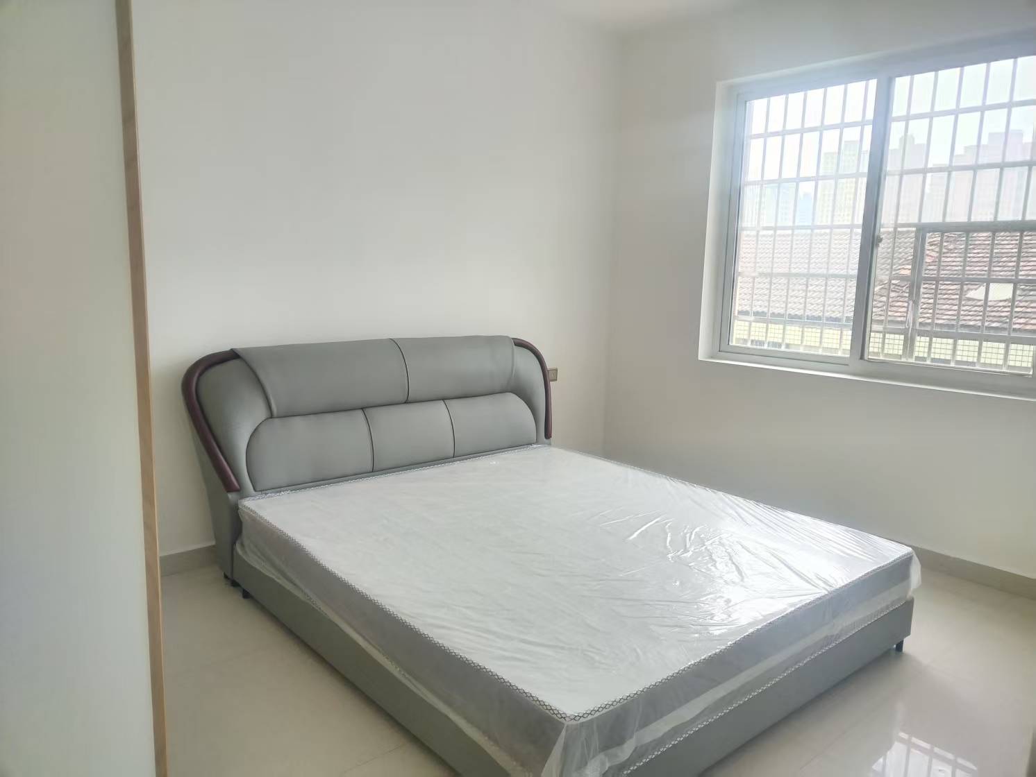 南坪安置小区  2室2厅1卫    1000.0元/月 南坪安置小区  2室2厅1卫    1000.0元/月室内图