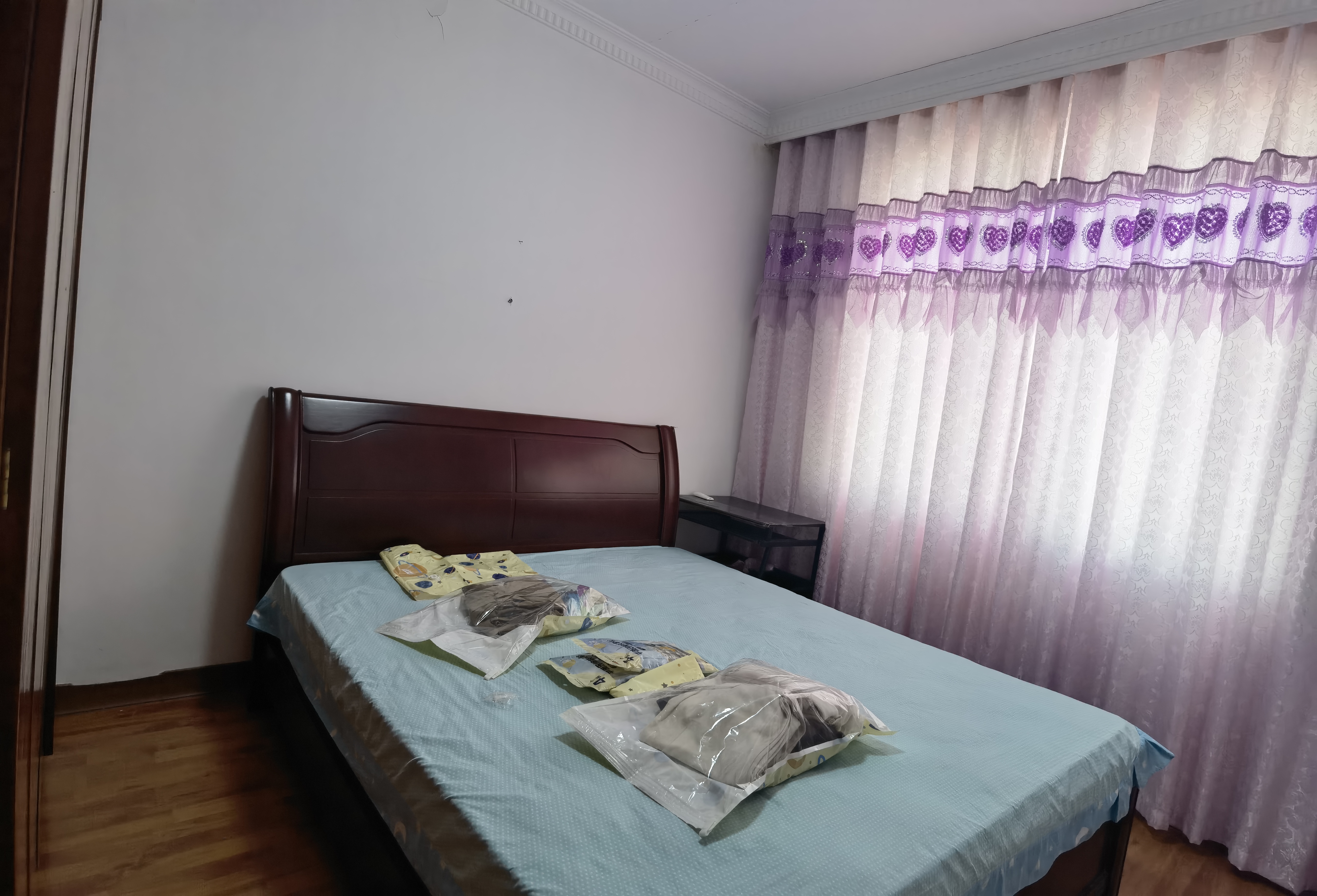 梓山苑小区 3室2厅3卫 1280.0元/月 梓山苑小区 3室2厅3卫 1280.0元/月室内图