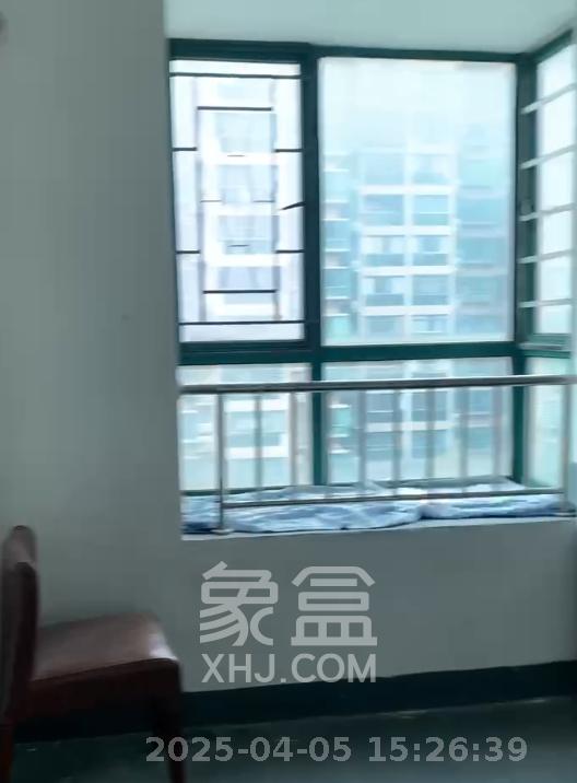 湘府东苑 3室2厅2卫 1900.0元/月 湘府东苑 3室2厅2卫 1900.0元/月室内图