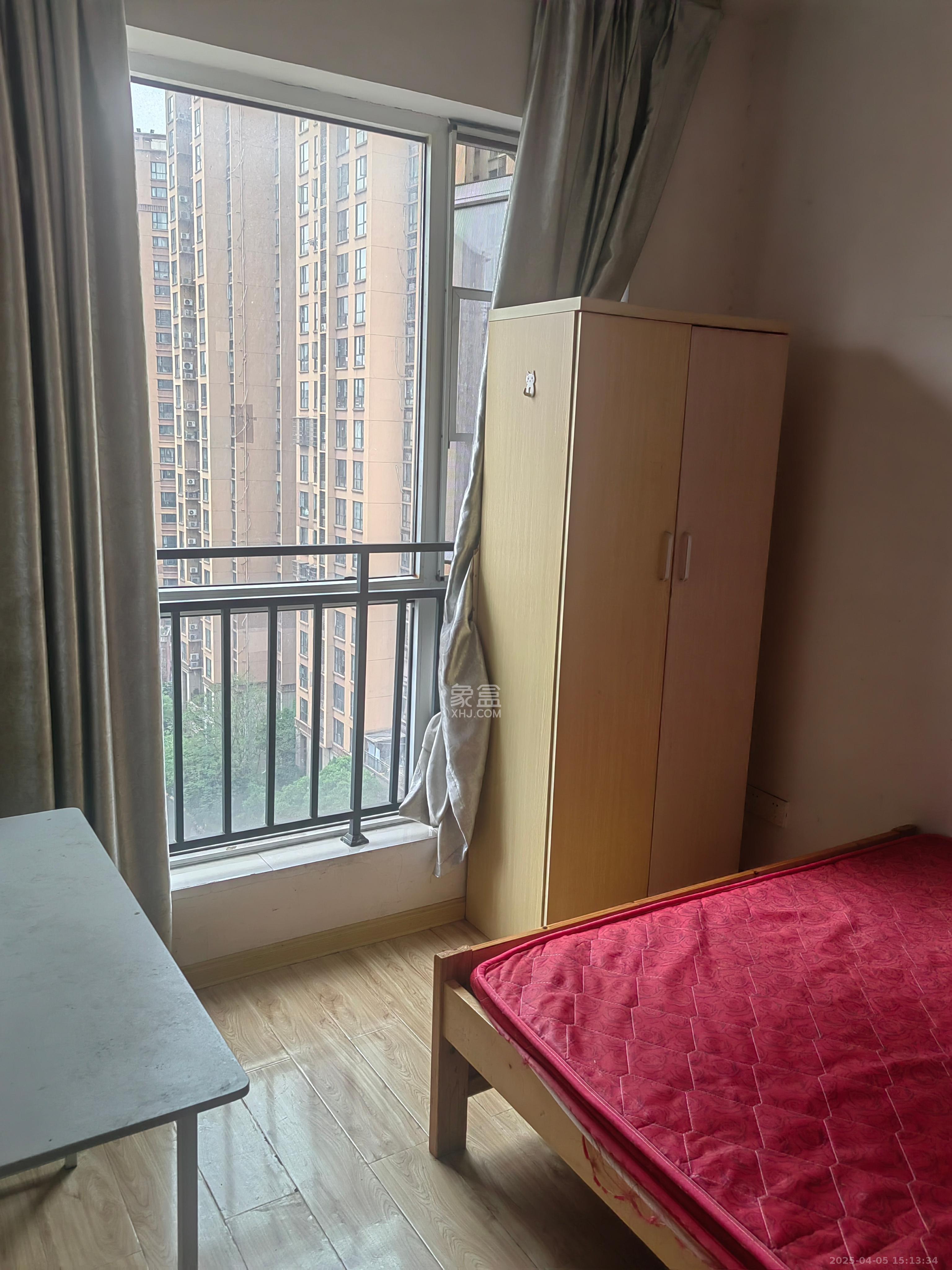 COCO蜜城  3室2厅1卫    2500.0元/月 COCO蜜城  3室2厅1卫    2500.0元/月室内图