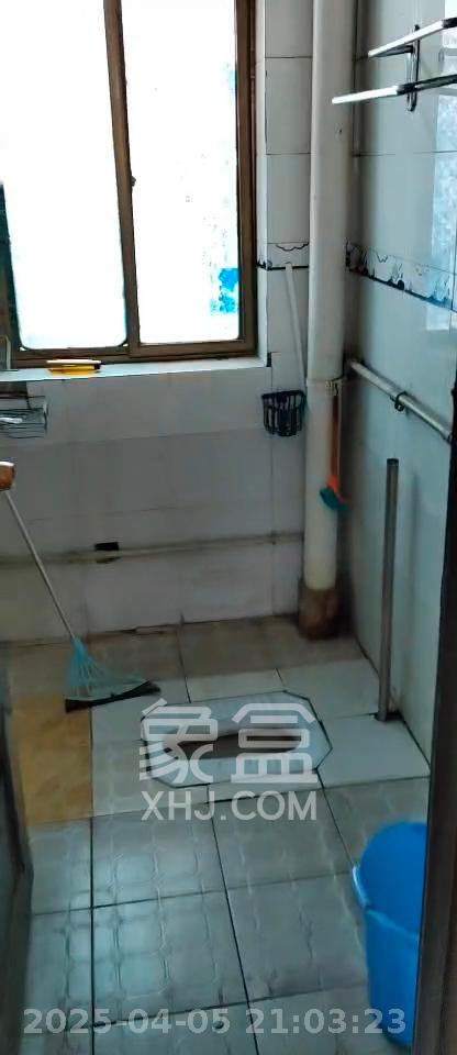 月湖安置小区（马栏山小区）  1室1厅1卫   700.00元/月室内图