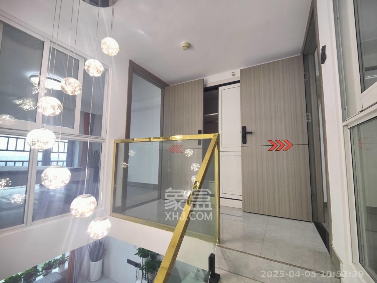 藏珑湖上公馆  1室0厅0卫   2600.00元/月室内图