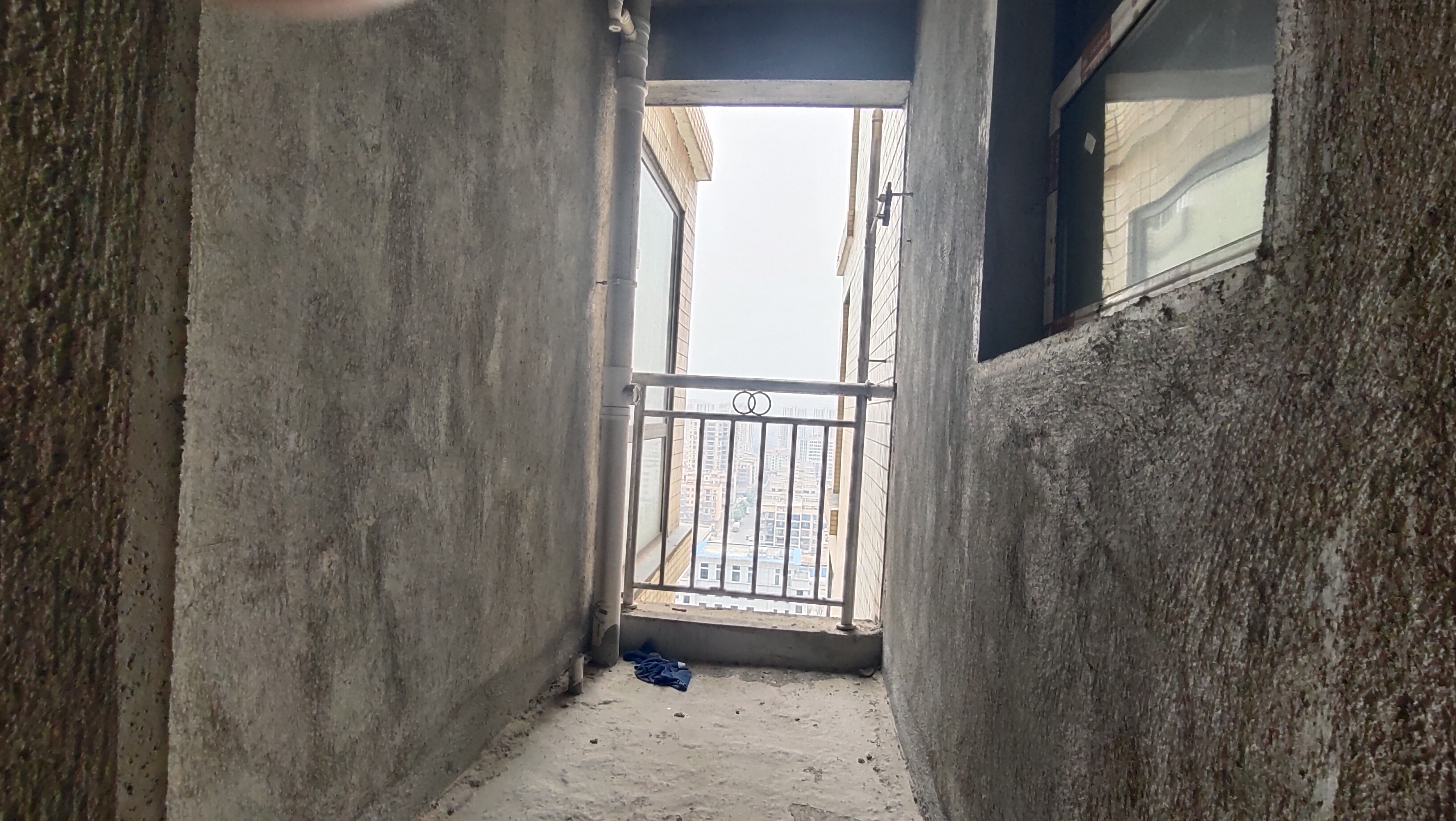 御景花园小区(娄底) 3室2厅1卫 48.0万 御景花园小区(娄底) 3室2厅1卫 48.0万厨房