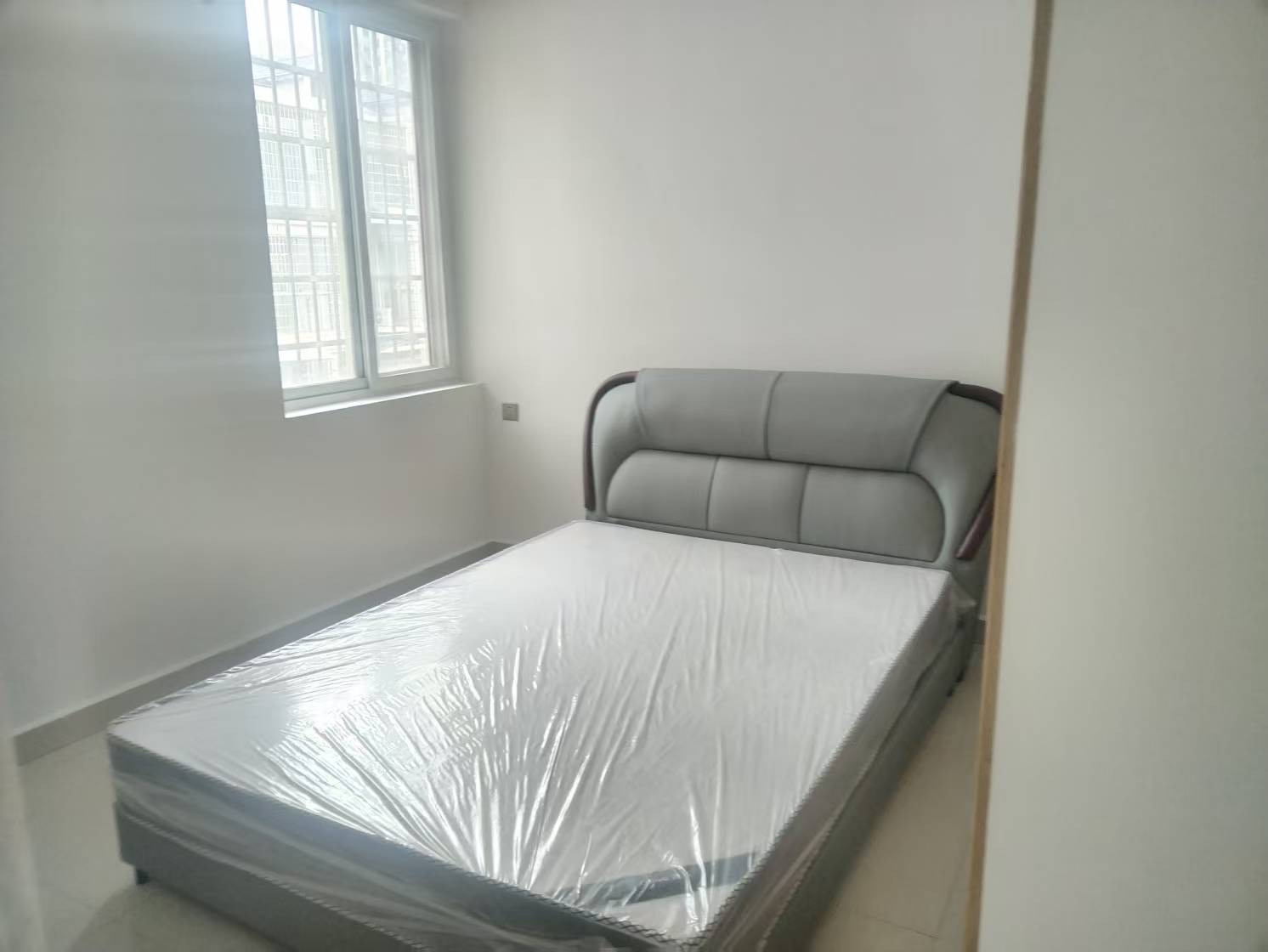 南坪安置小区  2室2厅1卫    1000.0元/月 南坪安置小区  2室2厅1卫    1000.0元/月室内图