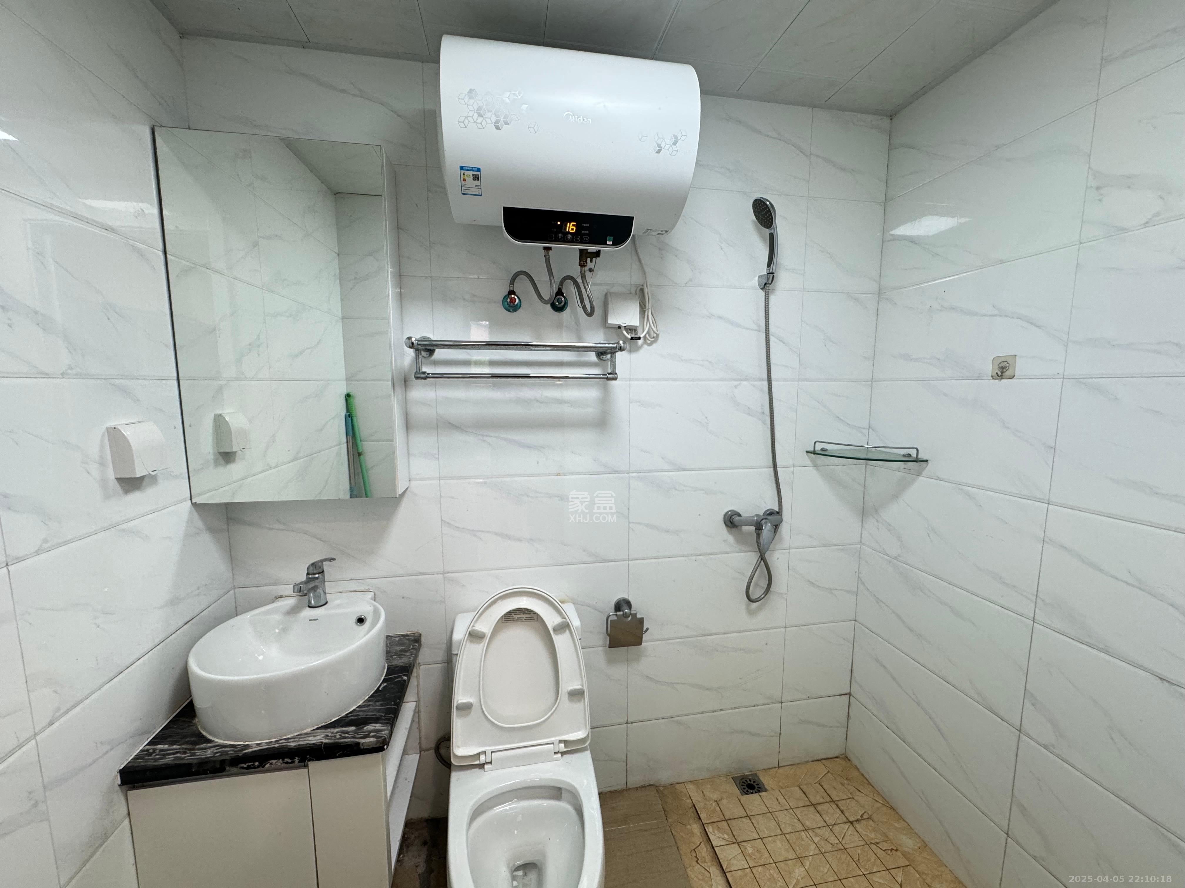 碧桂园威尼斯城 1室1厅1卫 900.0元/月 碧桂园威尼斯城 1室1厅1卫 900.0元/月室内图