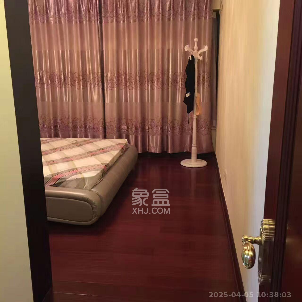 恒大雅苑  3室2厅1卫   3500.00元/月室内图