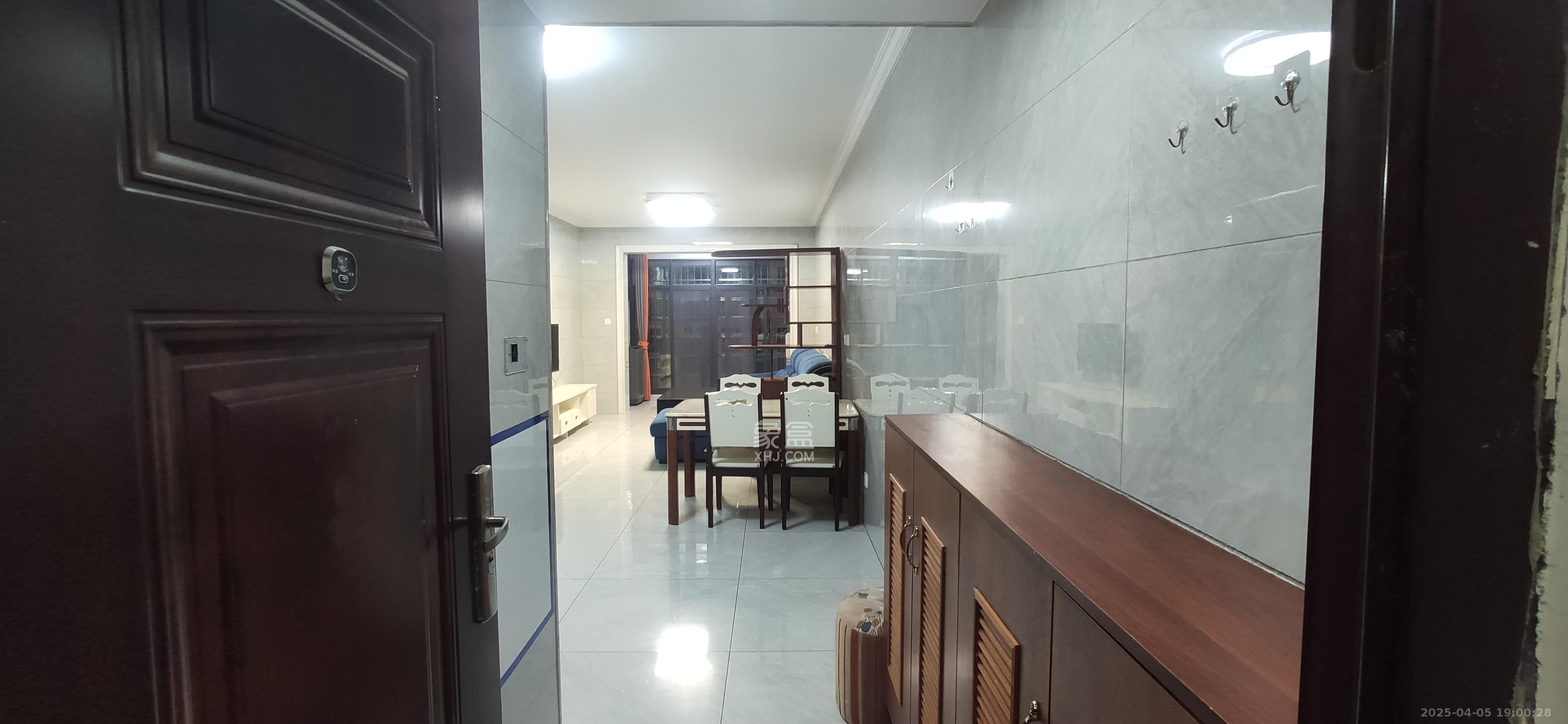 金南家园三期  2室2厅1卫    2000.0元/月