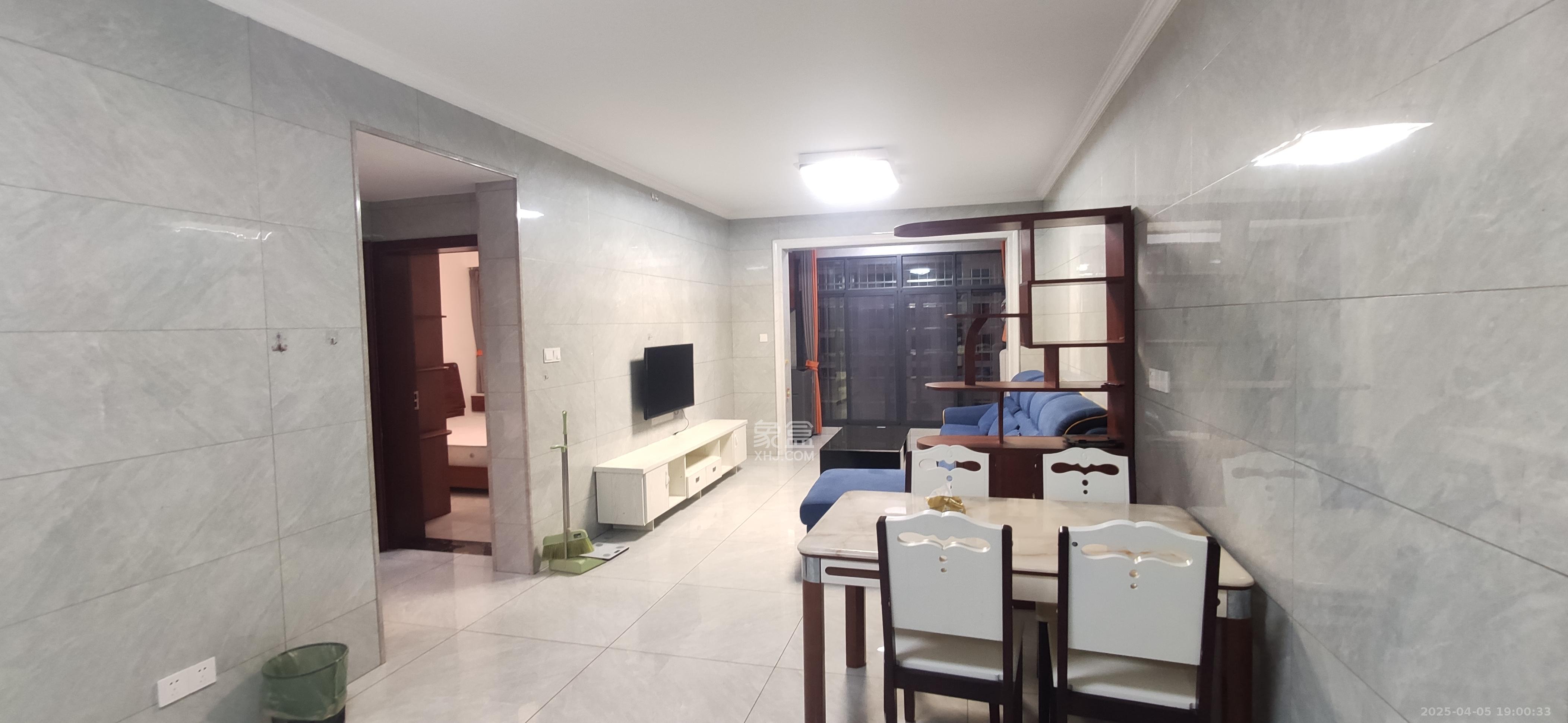 金南家园三期 2室2厅1卫 2000.0元/月 金南家园三期 2室2厅1卫 2000.0元/月室内图