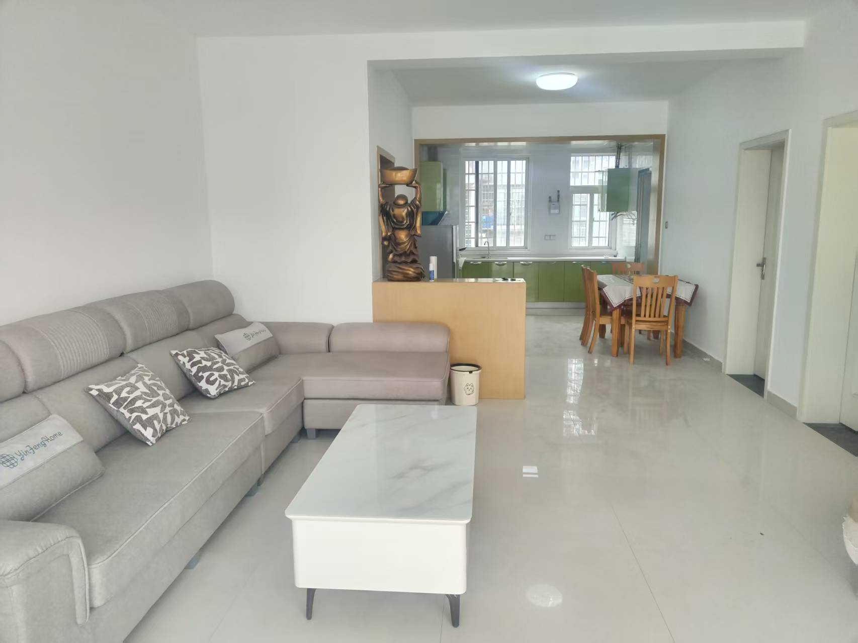 南坪安置小区  2室2厅1卫    1000.0元/月 南坪安置小区  2室2厅1卫    1000.0元/月室内图