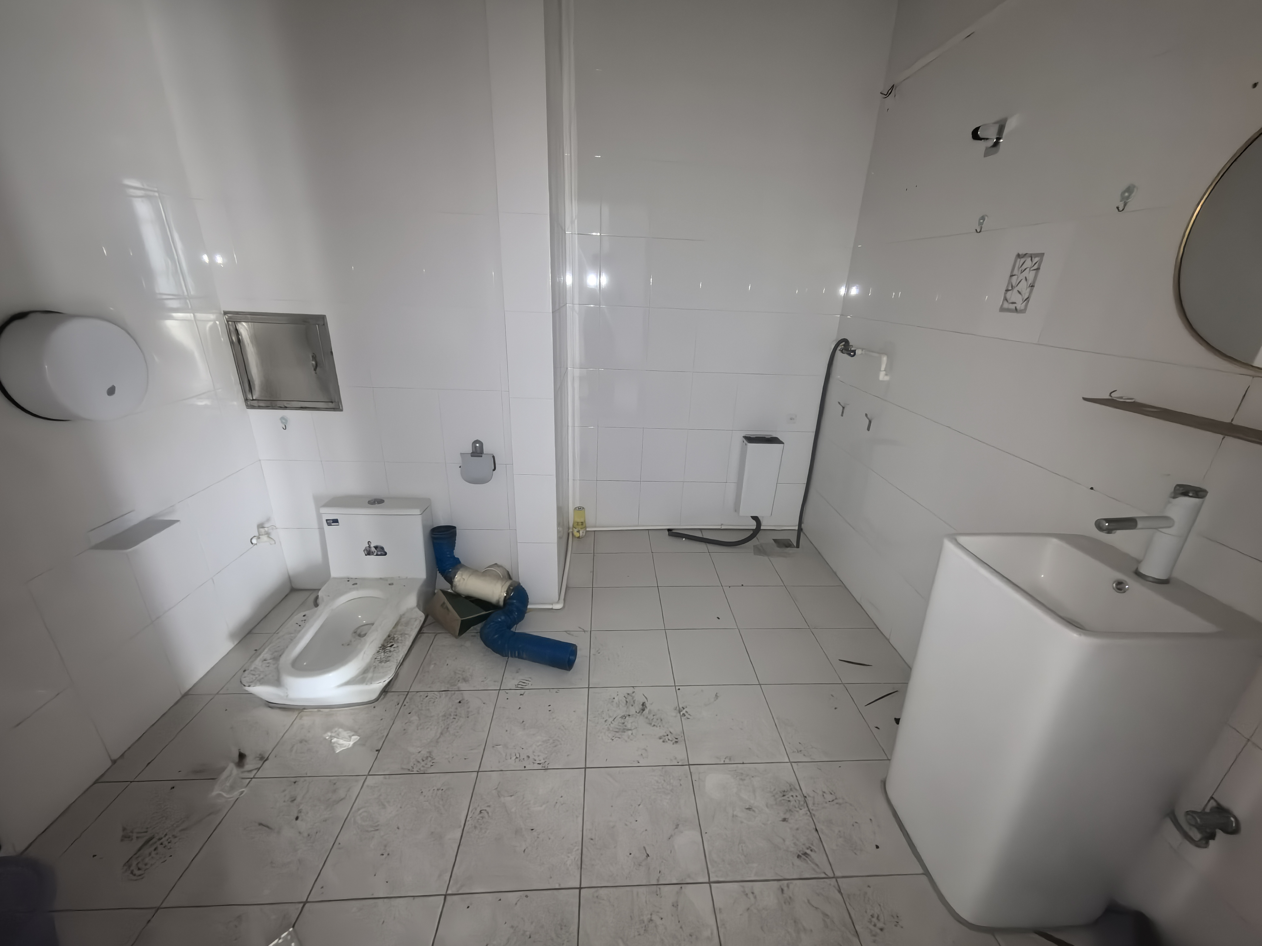 紫荆信息公寓 5室2厅1卫 20000.0元/月 紫荆信息公寓 5室2厅1卫 20000.0元/月室内图