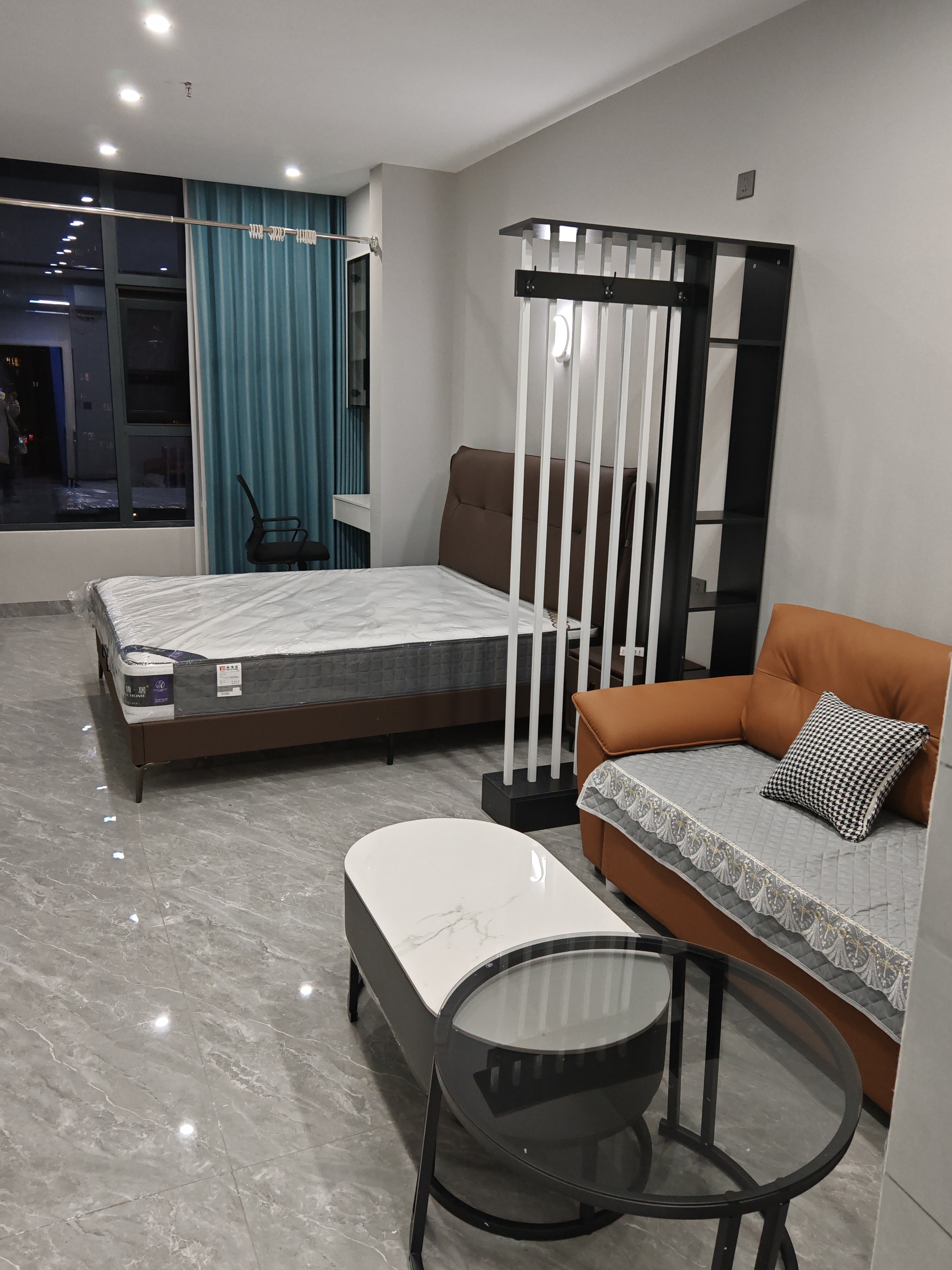 大衡城邦 1室1厅1卫 1500.0元/月 大衡城邦 1室1厅1卫 1500.0元/月室内图