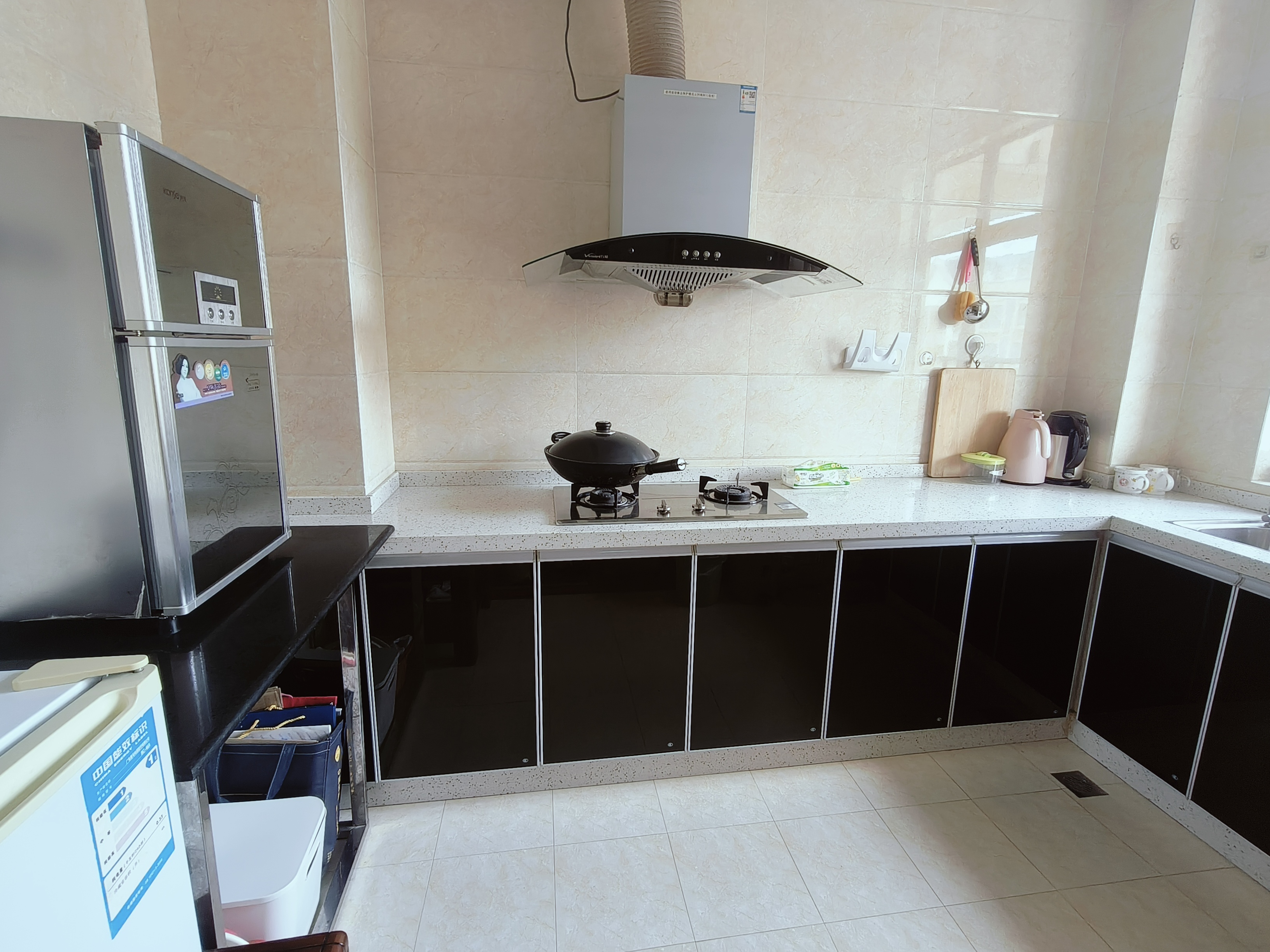 天门壹号 3室2厅2卫 2000.00元/月 天门壹号 3室2厅2卫 2000.00元/月室内图