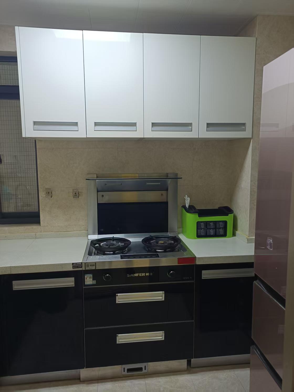 华都国际花园 3室2厅2卫 1700.0元/月 华都国际花园 3室2厅2卫 1700.0元/月室内图