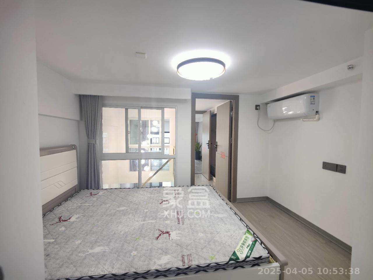 藏珑湖上公馆  1室0厅0卫   2600.00元/月室内图